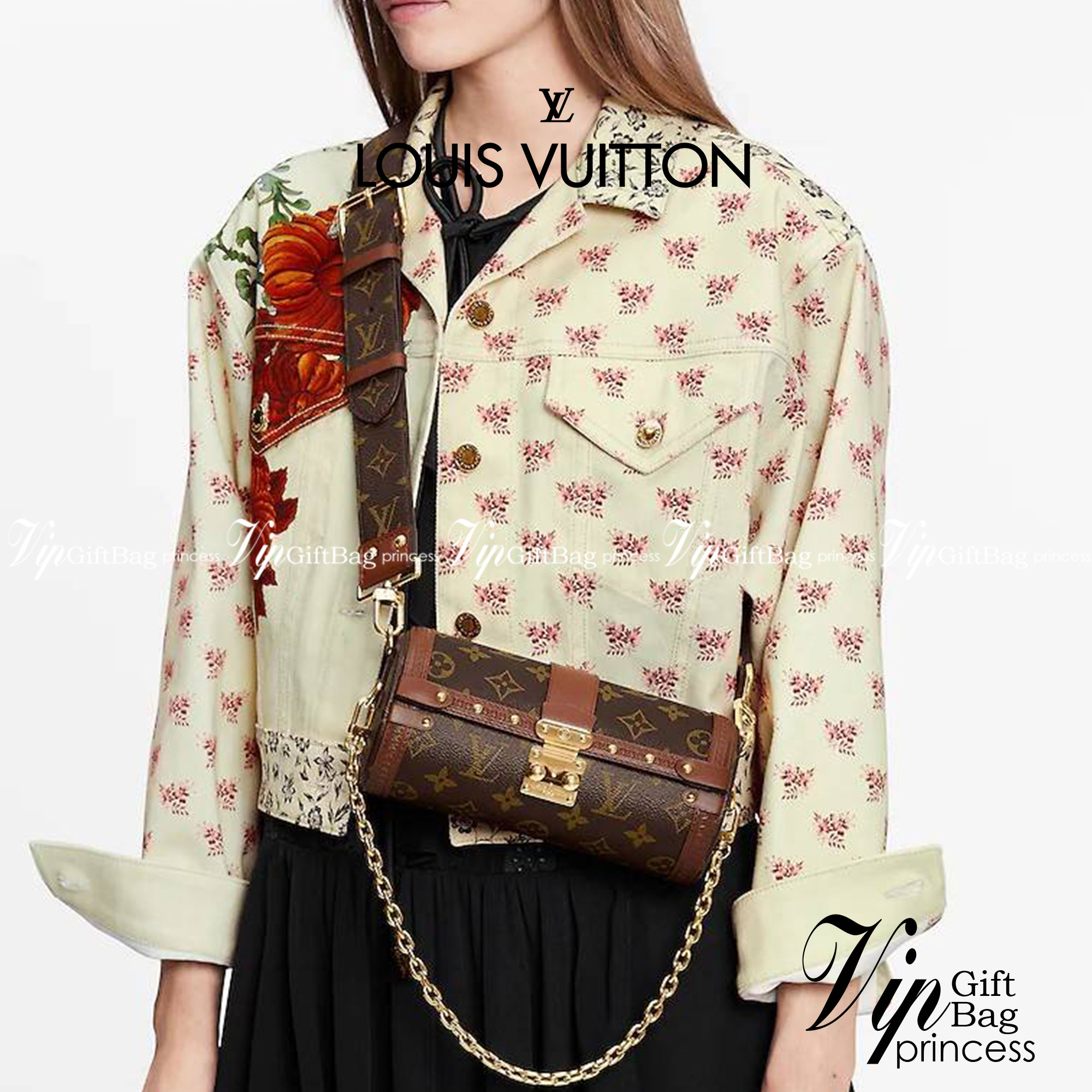 LV PAPILON TRUNK BAG กระเป๋าทรงสวย ดีไซน์หรู ไม่เหมือนใคร มีสายมาให้ 2 เส้น สายโซ่และสายหนังสปอร์ตเส้นใหญ่ วัสดุหนังแคนวาส เปิดปิดด้วยตัวกดล็อค ภายในโล่งกว้าง ใส่ของได้สบายๆที่สำคัญ ใบจริงสวยสุดคุ้ม งานหายาก ที่ไม่อยากให้สาวๆพลาดกันจ้า มาพร้อม box set ให้