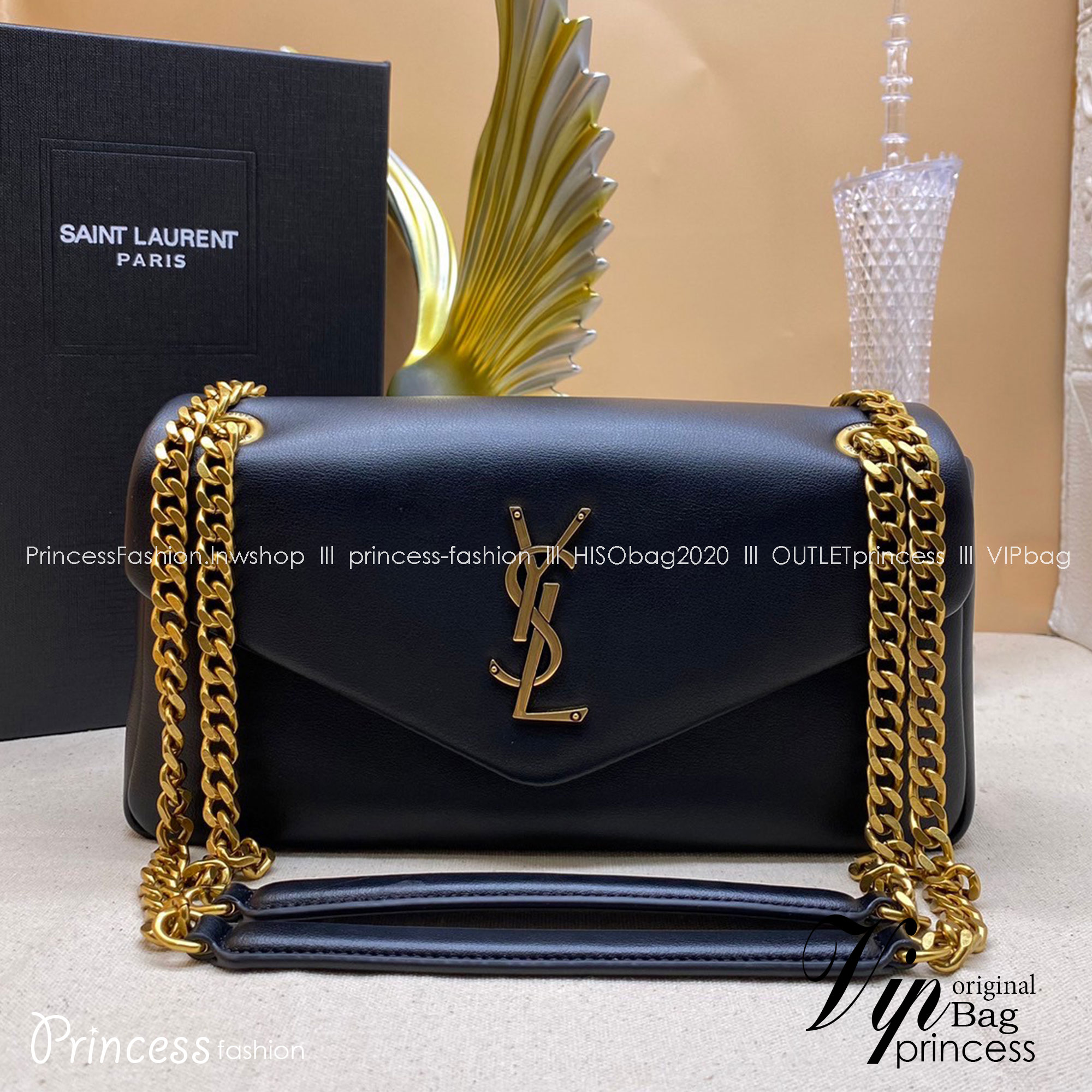 YSL CALYPSO IN PLUNGED / YSL Calypso Padded Leather Shoulder Bag กระเป๋าสะพาย คอลใหม่ ดีไซน์โลโก้โดดเด่น อะไหล่ทอง