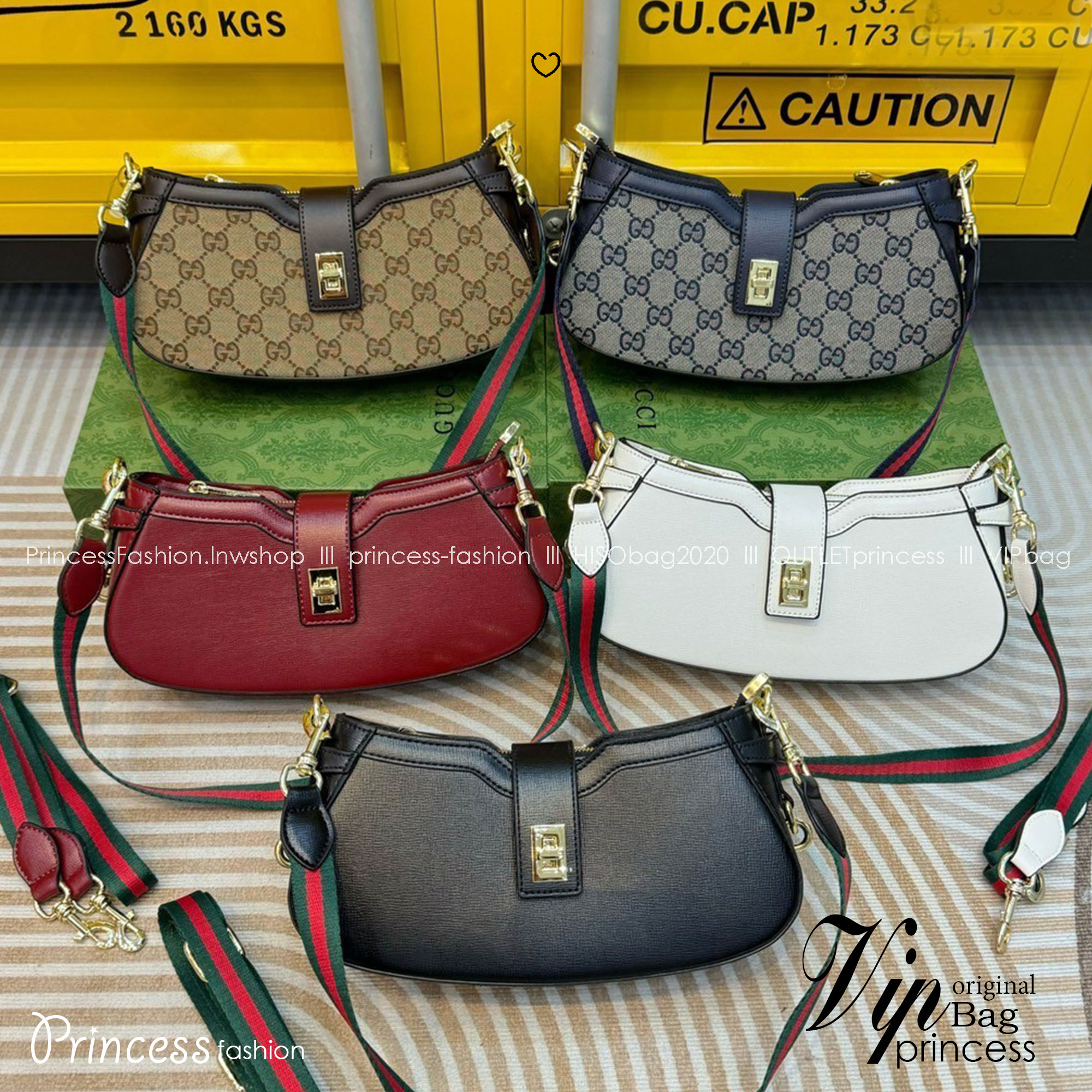 GUCCI moon side mini shoulder bag กระเป๋าสะพายไหล่ดีไซน์วินเทจ คลาสสิคลัคชู ดูผู้ดี สวยแบบน้อยแต่มาก สวยย้อนยุค ขนาดกำลังสวย