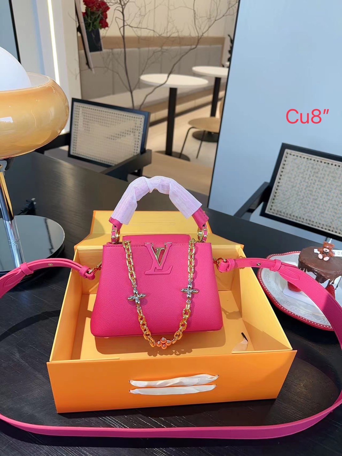 LV Capucines BB top handle / LV BAG พร้อมส่ง 6 สี ที่สุดของความสวยในราคาเบาๆ กระเป๋าถือสุดหรู ดีไซน์ทรงคลาสสิค พร้อมสายโซ่อะไหล่ทองหรูหรา