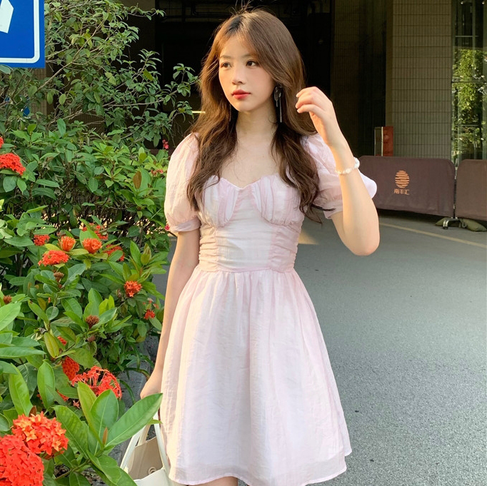 พร้อมส่ง 🎄🍞🍎 Aidala dress เดรสคอเหลี่ยมแขนสั้นผ้าชีฟองเนื้อนิ่มสีชมพูขาว (IN38159)