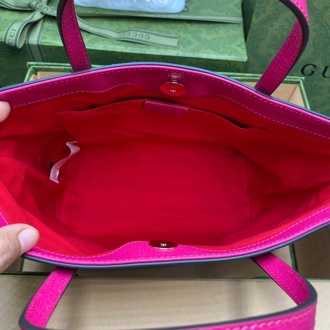 VIP 】Animal-Friendly Gucci Kid Tote Bag งานหนังแท้ทรงตั้งสวย ขนาดกะทัดรัด จุของได้เยอะ ใช้ได้ทั้งเด็กและผู้ใหญ่ น่ารักมากค่ะ **รุ่นขายดีตลอดกาล**