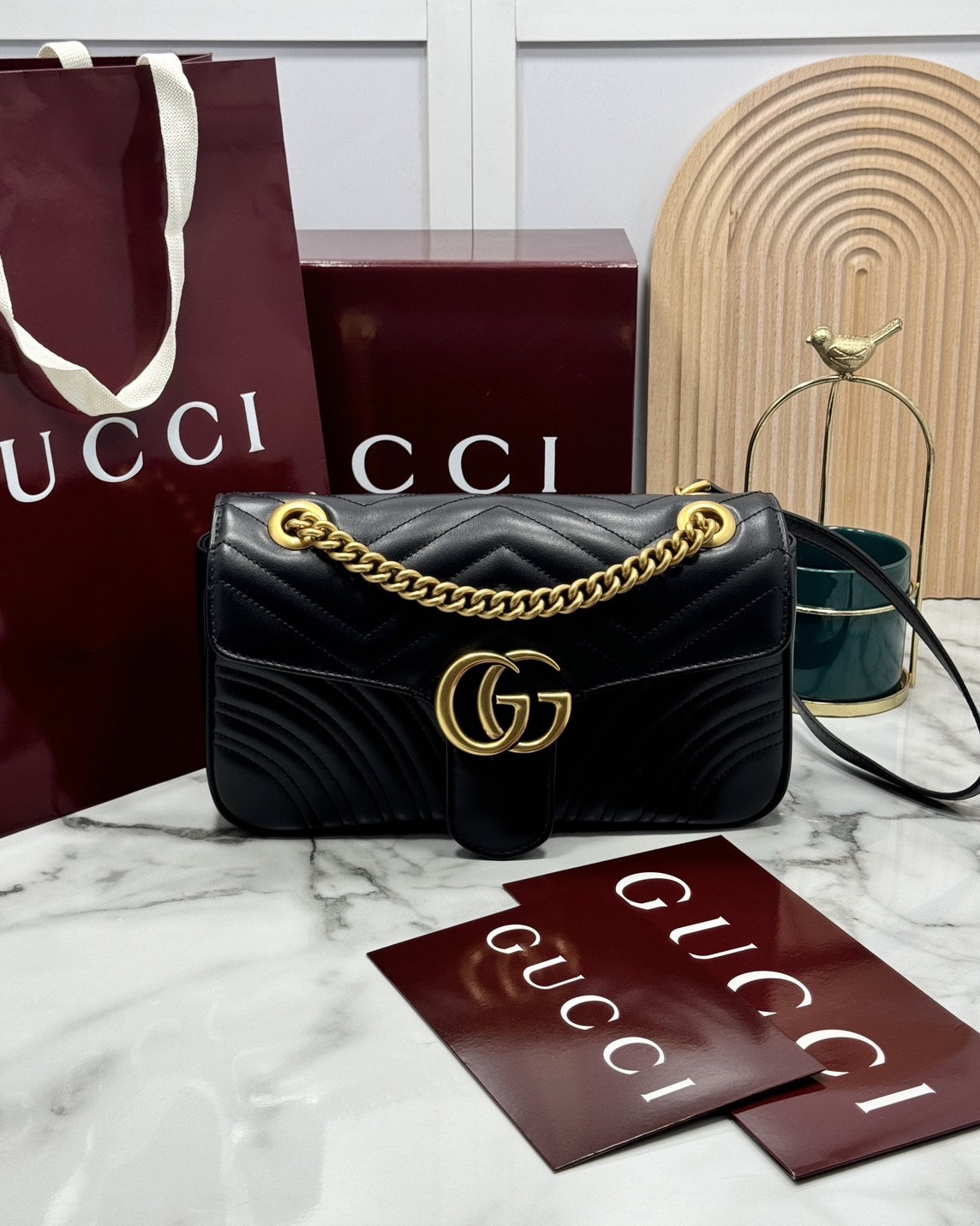 ORI | หนังแท้ GG Marmont small shoulder bag กระเป๋าสะพายข้างรุ่นคลาสสิค ดูแพง อัพลุคได้สบายๆ ด้านหลังดีไซน์รูปหัวใจ