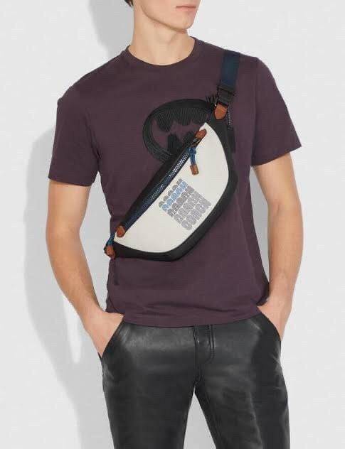 Coach F84711 Warren Mini Belt Bag In Signature Canvas กระเป๋าคาดอก คาดเอว ขนาดกำลังดี ใช้งานง่าย ใช้ได้ทั้งหญิงและชาย