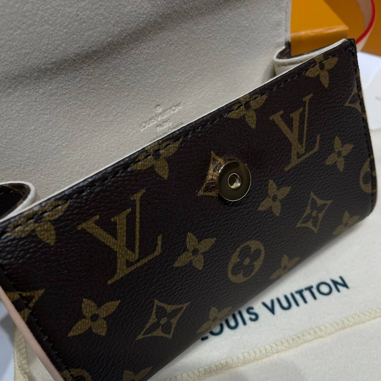 LV Monogram Pochette Florentine Belt Bag Waist Bag กระเป๋าทรงพอช คาดอก คาดเอว สะพายได้ ครบทุกฟังชั่น สวยหรู เกรดออริ ท็อป สลับแท้ 1:1 เกรดดีสุด หนังแท้ ผ่านทุก ตม.