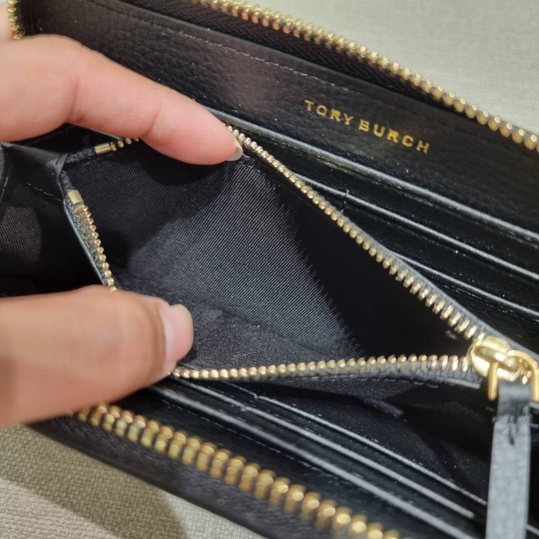 TORY BURCH MCGRAW ZIP CONTINENTAL WALLET กระเป๋าสตางค์ใบยาวรุ่นหายาก จัดเต็มสีสวยพร้อมส่ง ขนาดกำลังพอเหมาะ วัสดุหนังวัวสัมผัสดีมาก
