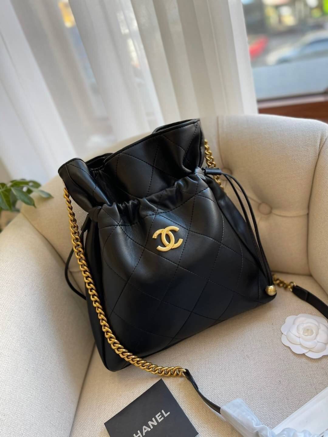 VIP 】CHANEL BUCKET BAG Calfskin & Gold-Tone Black พร้อมส่งที่ไทย