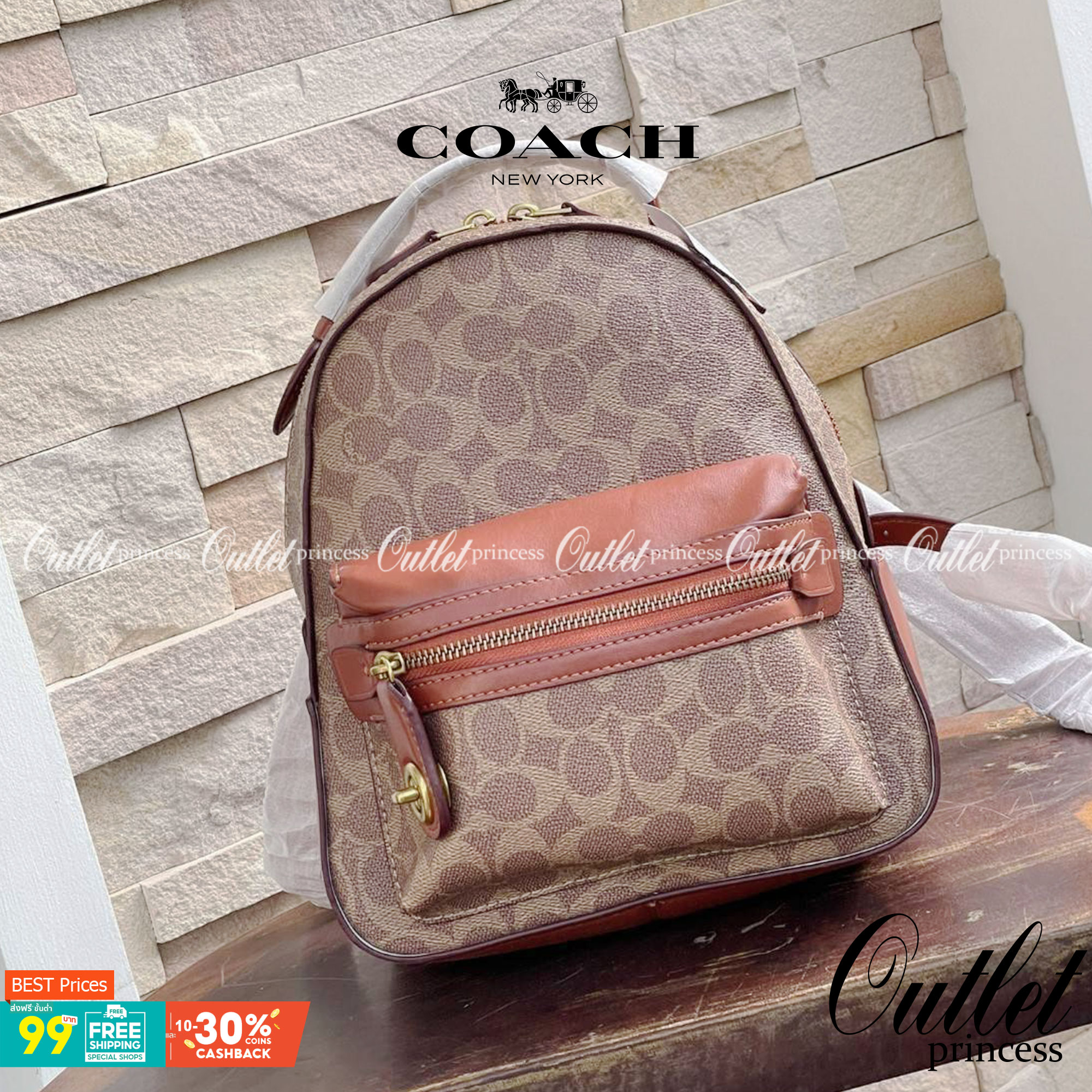 Coach Campus Backpack In Signature (Small) สาว ๆ คนไหนที่ชอบพกของเยอะและต้องการกระเป๋าที่ให้ความคล่องตัว ทะมัดทะแมง ใบนี้แนะนำเลยคะ ขนาดกำลังดี มีความหรูหราตามสไตล์ของ Coach ด้วยผ้าแคนวาสพิมพ์ลายเอกลักษณ์ของแบรนด์ มาพร้อมกับช่องซิปด้านหน้า เหมาะสำหรับจัดเ
