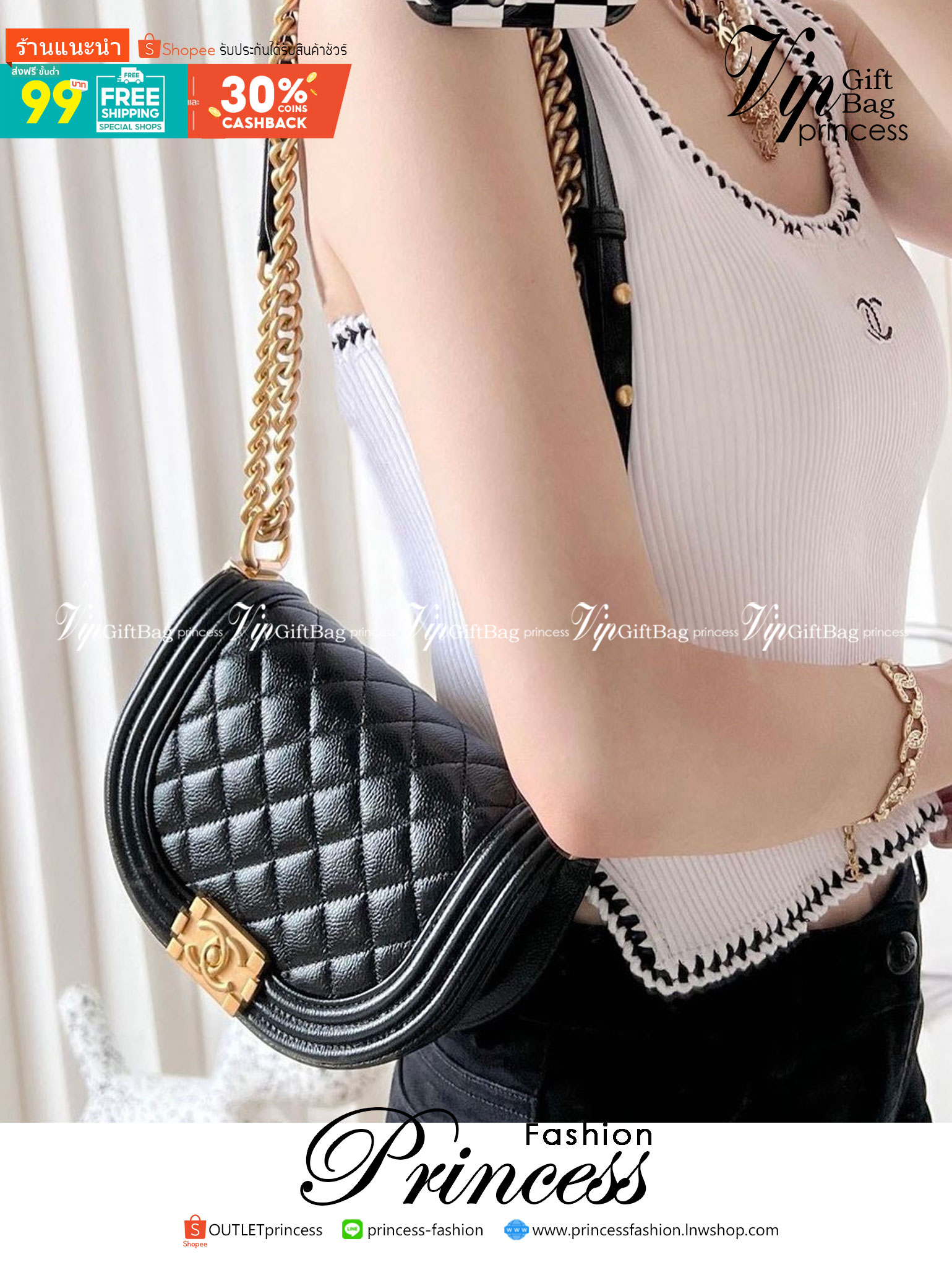 Chanel small boy messenger bag black caviar / Chanel 22A Boy 8" เกรดออริจินัล กระเป๋าสะพายทรง BOY Half Moon จากคอลเลคชั่น 22A รูปทรงโค้งเป็นตัว U ไซส์เล็ก หนังคาเวียสีดำ อะไหล่ทอง สวยเก๋มากๆ เลยค่ะ สายยาวสะพาย crossbody ได้นะคะ หรือจะทบสายแล้วสะพายแบ