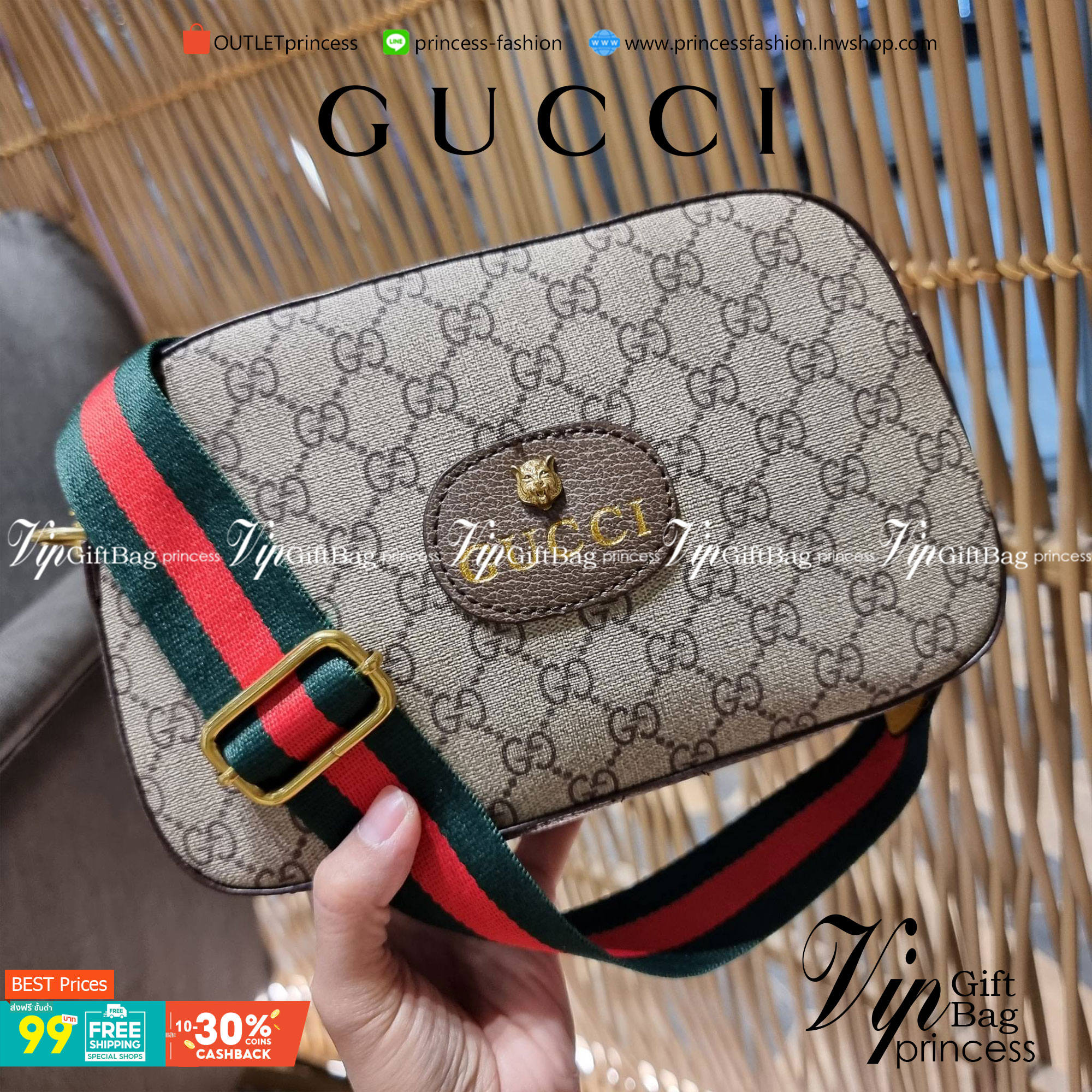 VIP 】GC STRAP SHOULDER BAG กระเป๋าสะพายข้างวีไอพีจากเคาน์เตอร์ duty free วัสดุหนังแคนวาสทนทาน ทรงสวย โดดเด่นตรงสายสะพายสีสดใสเป็นเอกลักษณ์ ตัดกันกับกระเป๋าได้อย่างลงตัว เปิด-ปิดกระเป๋าด้วยซิป รูดใช้งานง่าย ภายในโล่งกว้าง มีช่องแยกให้ ใส่ของสำคัญได้สบายๆ ส