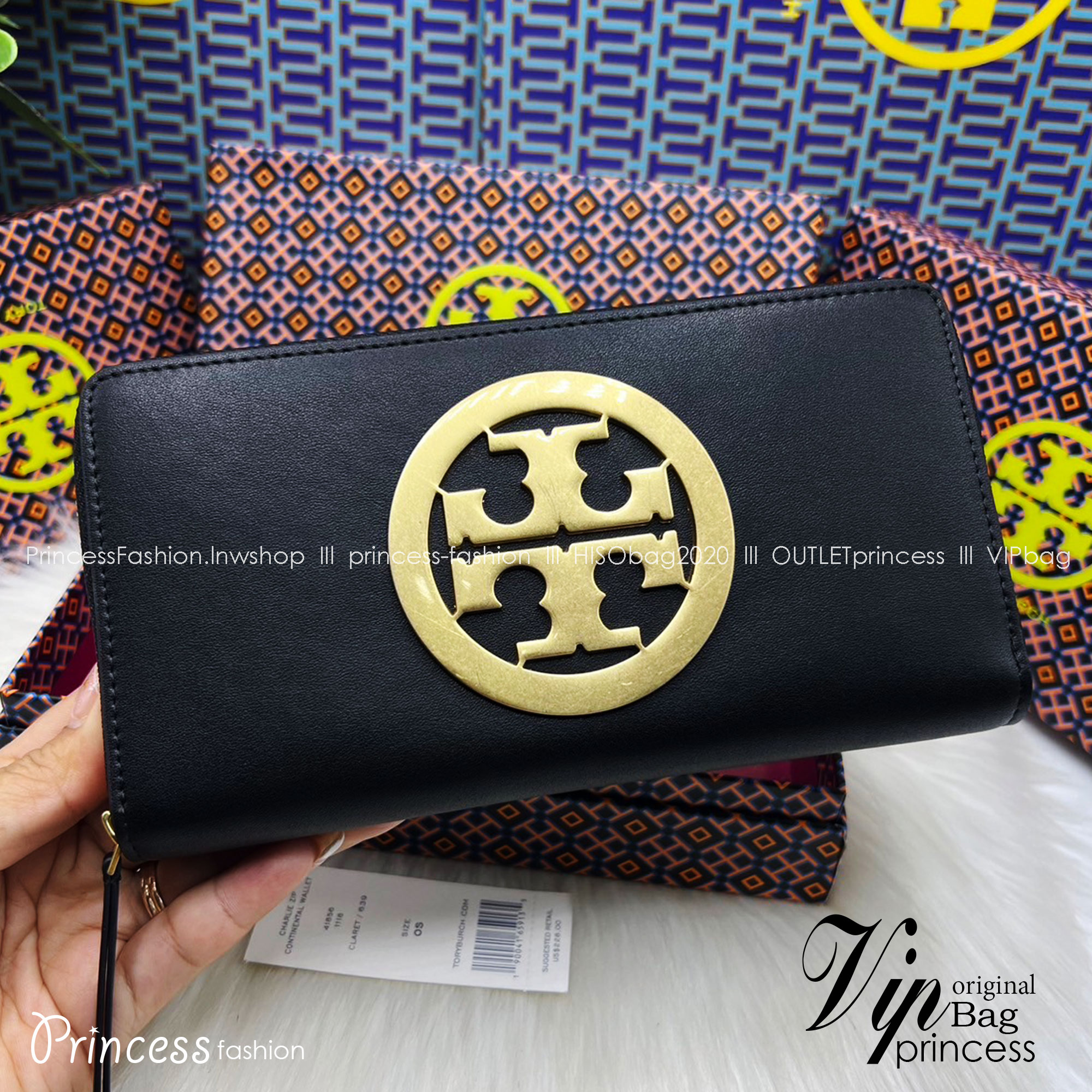 Tory Burch Charlie Zip Continental Wallet / Tory Wallet พร้อมส่ง กระเป๋าสตางค์ใบยาวสุดคลาสสิก ยังความเรียบหรูดูแพงด้วยโลโก้ด้านหน้า เป็นกระเป๋าสตางค์ทรงยาว ที่สามารถใส่บัตรได้หลายใบ
