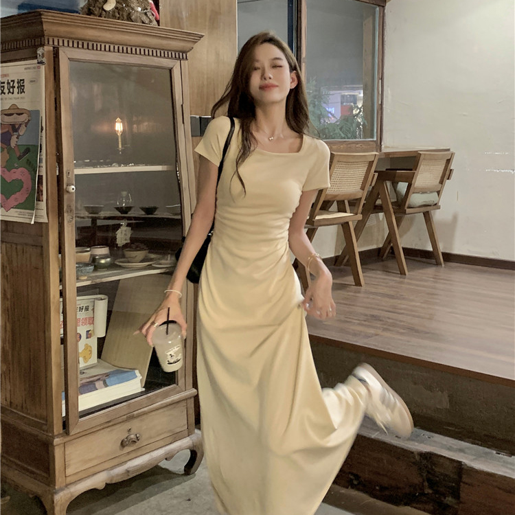 พร้อมส่ง 🩰🎠 Macaroon dress เดรสคอเหลี่ยมแขนสั้นสีครีมน่ารักมาก (IN38556)