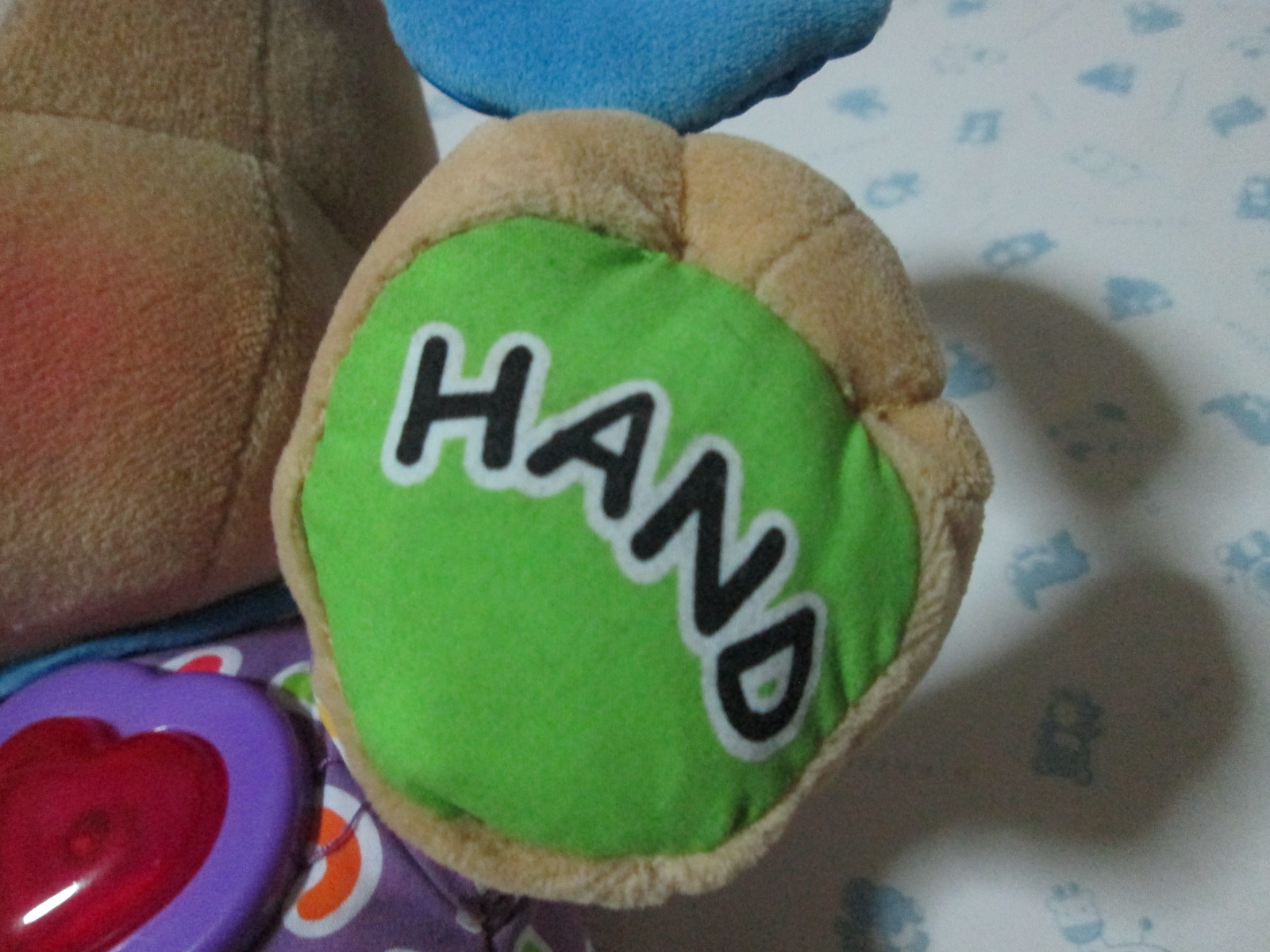 Fisher-Price Laugh & Learn Love to Play Puppy (เสื้อม่วง) ของเล่นมือสอง