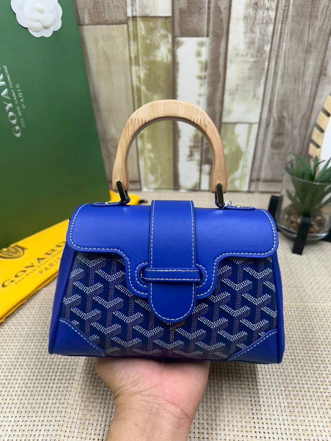 10 สี ORI หนังแท้ | GOYARD Saïgon Souple Mini Bag 20cm กระเป๋าถือ/สะพายดีไซน์หูจับไม้เป็นเอกลักษณ์ที่สวยหรูหราสง่างาม