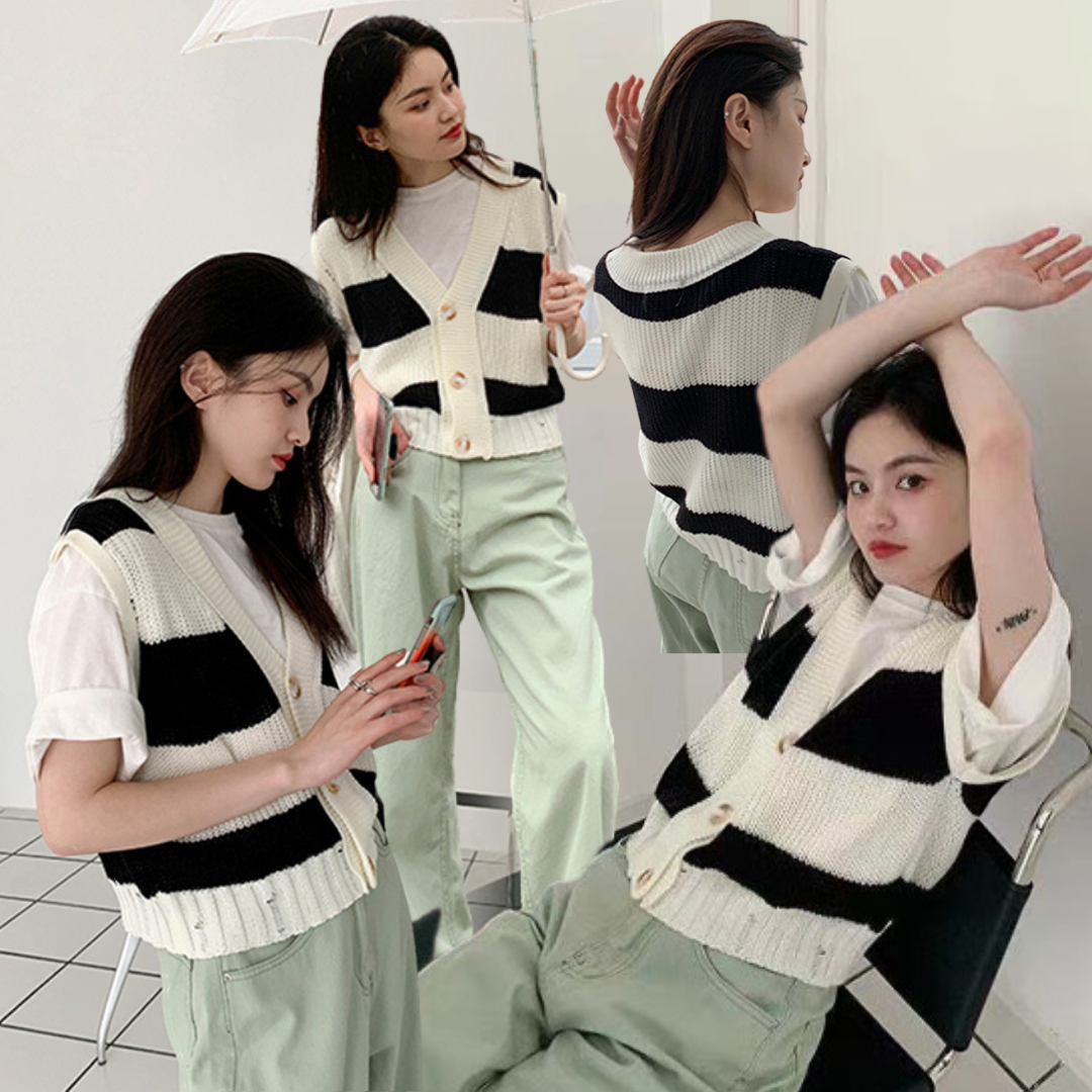 พร้อมส่ง 2 สี 🐻 Taitai sweater เสื้อกั๊กแขนกุดลายทางแต่งชายขาดๆเซอร์ๆ (36051)