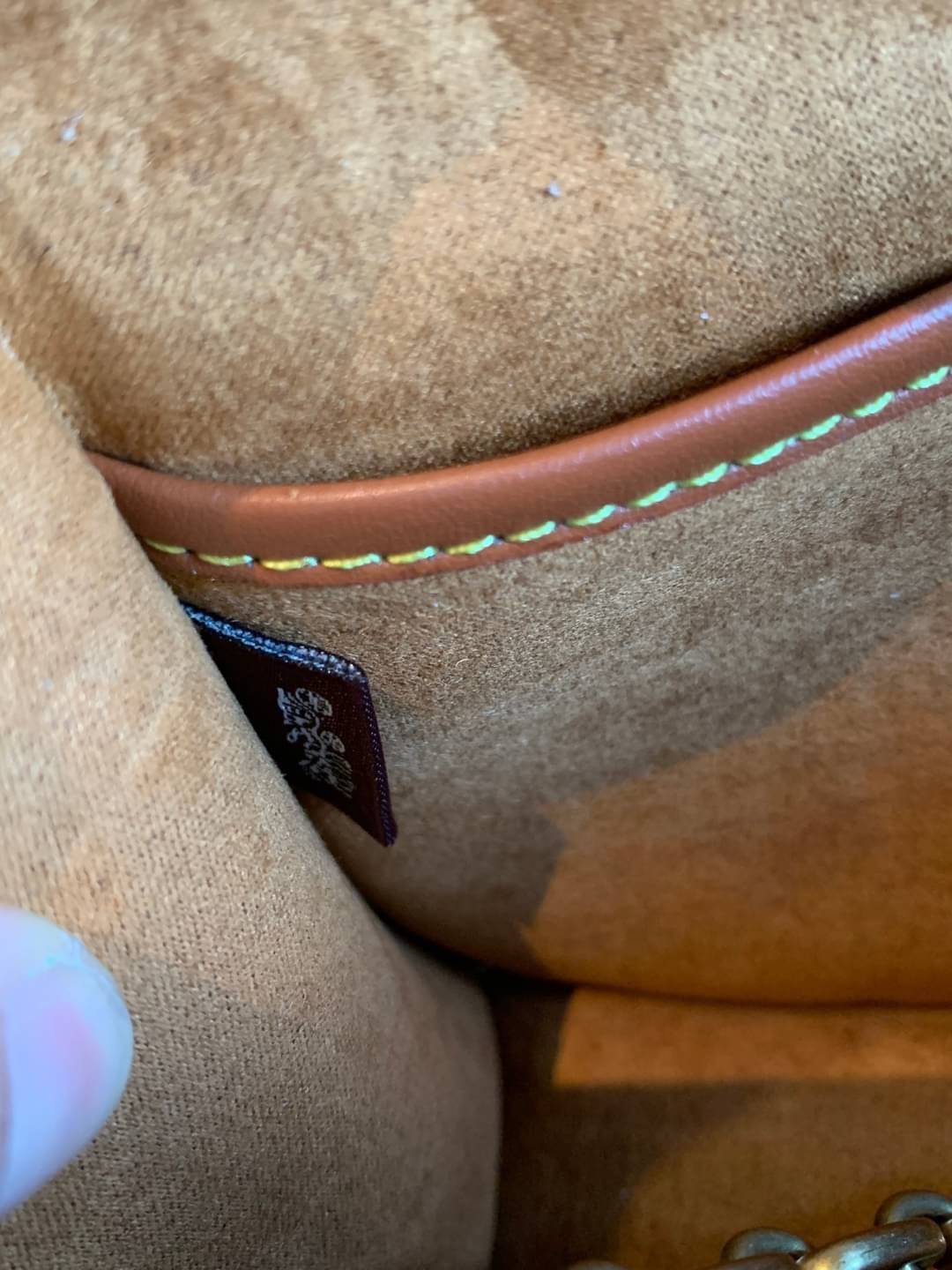 Coach Beat Crossbody Clutch In Signature Canvas With Horse And Carriage Print((6910//4760)) 🌈ได้ไปไม่ผิดหวังแน่นอนค่ะ! กระเป๋าหิ้วได้//คลัทออกงานได้//สะพายครอสบอดี้ร์ได้ สุดคุ้ม! หนังแท้อย่างดี smooth leather ค่ะ