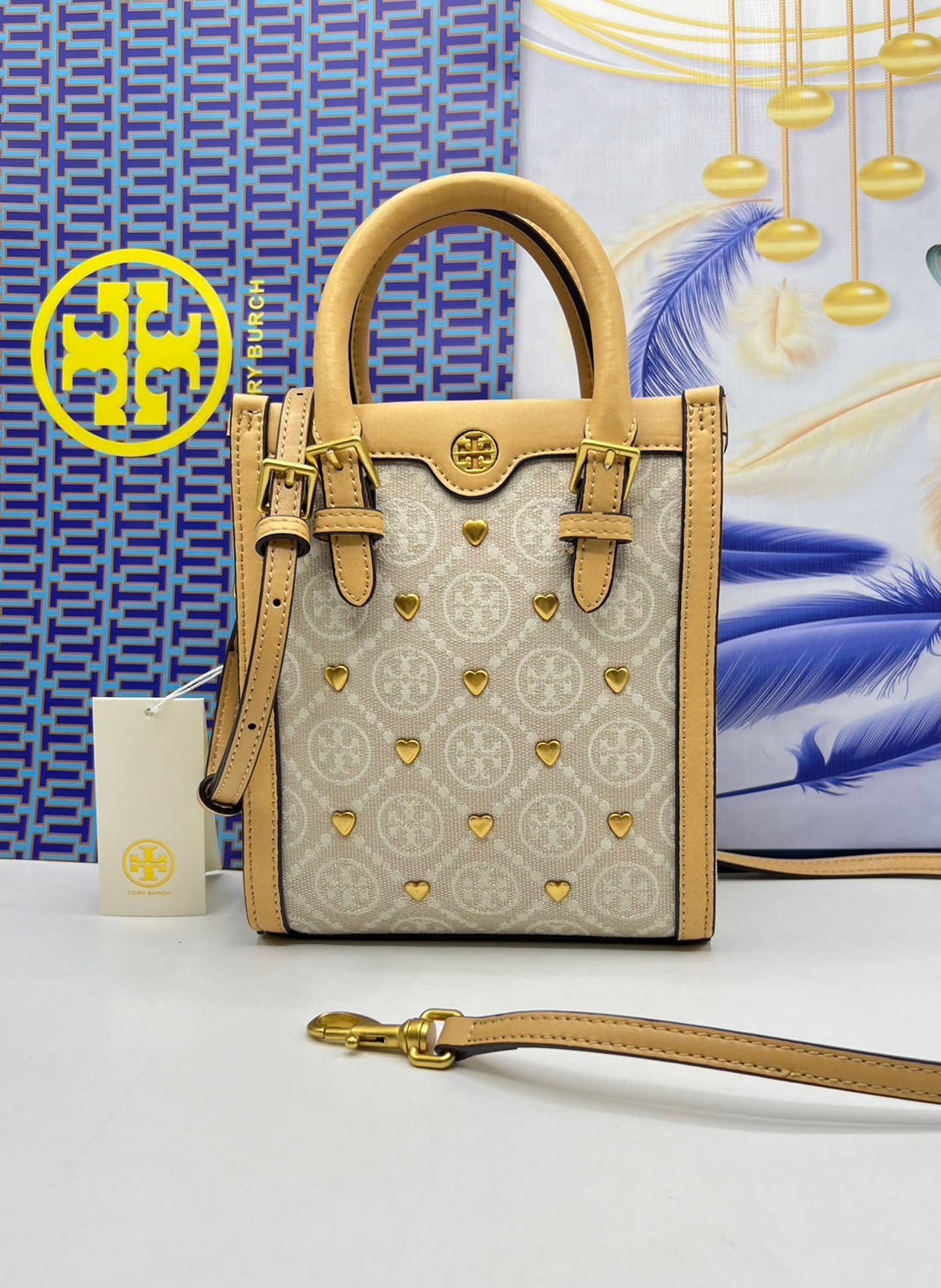 TORY BURCH Mini T Monogram Tote ivory multi heart shape / Tory Mini Tote Bag กระเป๋าทรงโท้ทมินิแต่งหัวใจสีทองสวยหรู น่ารักรุ่นใหม่ล่าสุด เกรดท็อปออริ เทียบแท้ 1:1 เกรดดีสุด ใช้งานต่างประเทศได้