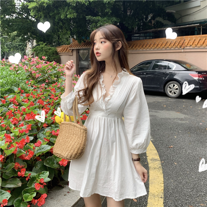 พร้อมส่ง 🍋 White nuna dress มินิเดรสสีขาวแต่งลูกไม้ตรงอก (IN33812)