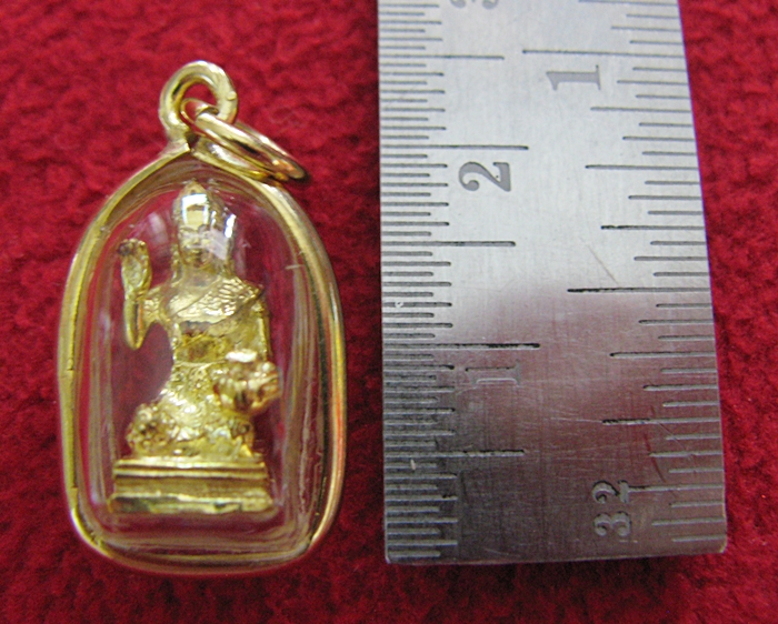 จี้นางกวักเลี่ยมทองไมครอนพร้อมใบคาถาค่ะ