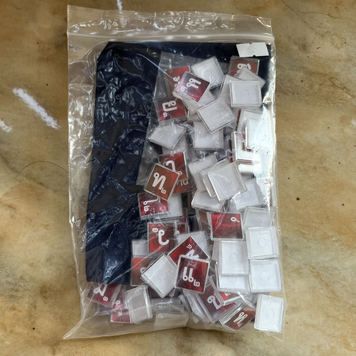 ตัวเบี้ยสำรองคำคมแบบใส รุ่นทั่วไป 104 ตัว (Kumkom Game Tile)