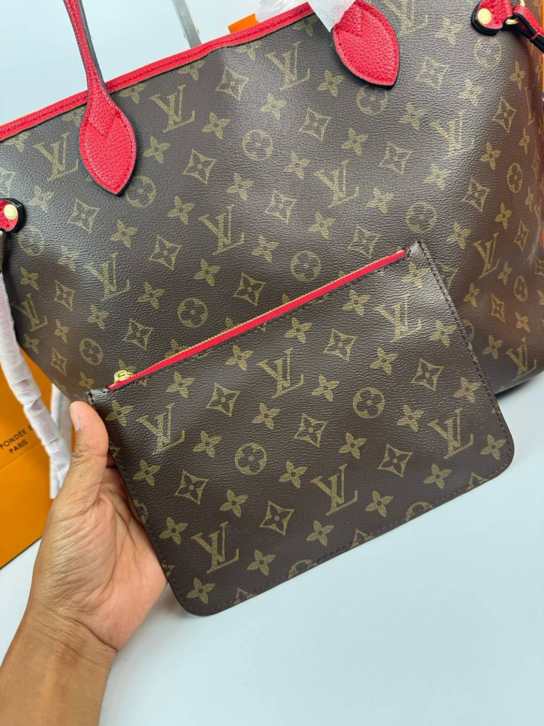 ORI หนังแท้ | LV Inside Out MM Tote Bag กระเป๋าสะพายทรงโท้ท พร้อมใบเล็ก