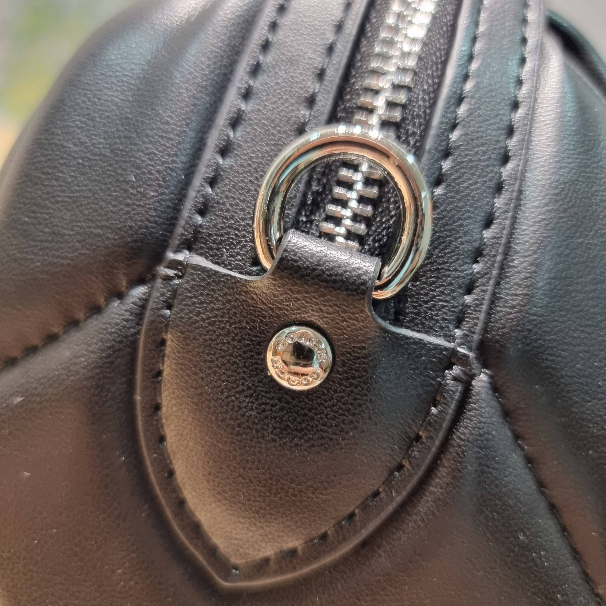 COACH ROWAN SATCHEL WITH PUFFY DIAMOND QUILTING CJ610 พร้อมส่ง กระเป๋าสะพายทรงหมอน ขนาดกำลังสวย คอลเลคชั่นสุดคลาสสิค ที่ดีไซน์เพิ่มความหรู