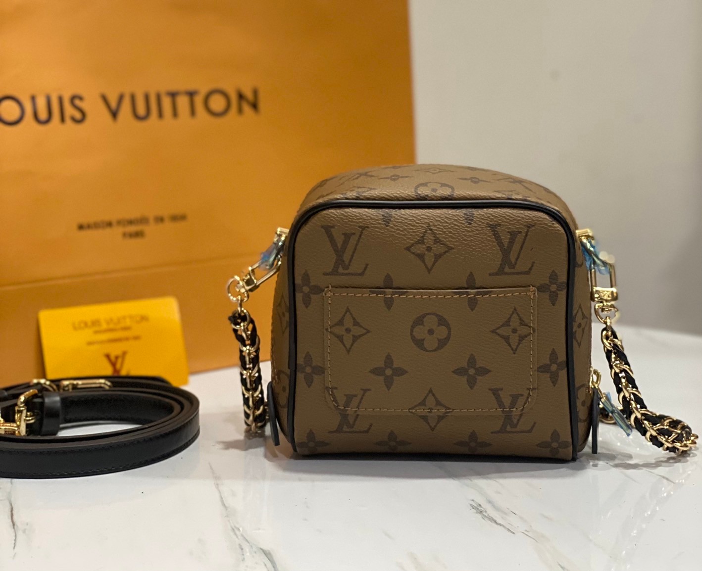 LV Just In Case Bag Monogram Reverse Canvas กระเป๋าสะพายใบเล็ก รุ่นใหม่ เกรดออริ 1:1 ใช้งานต่างประเทศได้