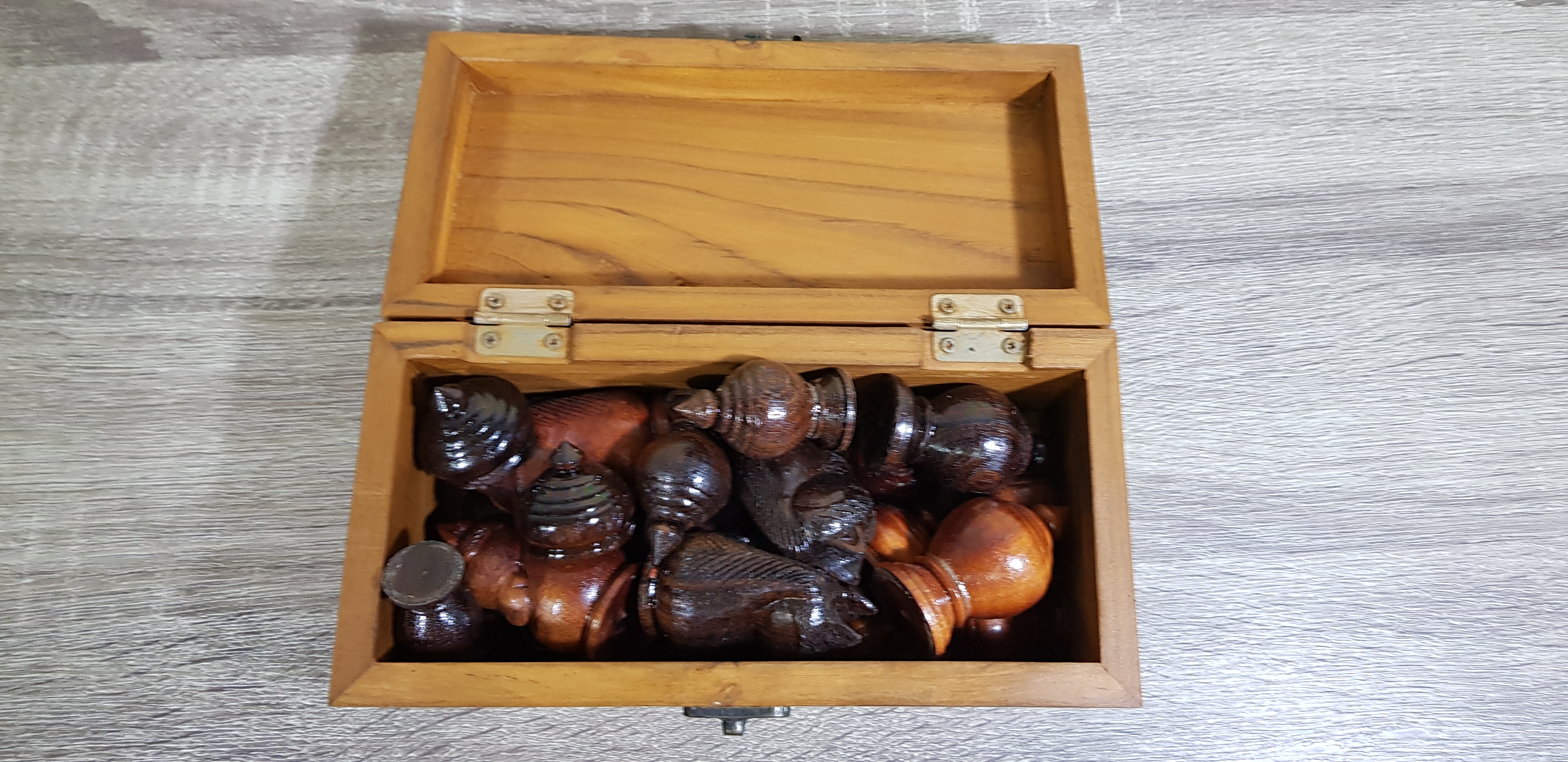 ตัวหมากรุกไทยชุดพลรามพร้อมกล่องแบบหีบล็อค