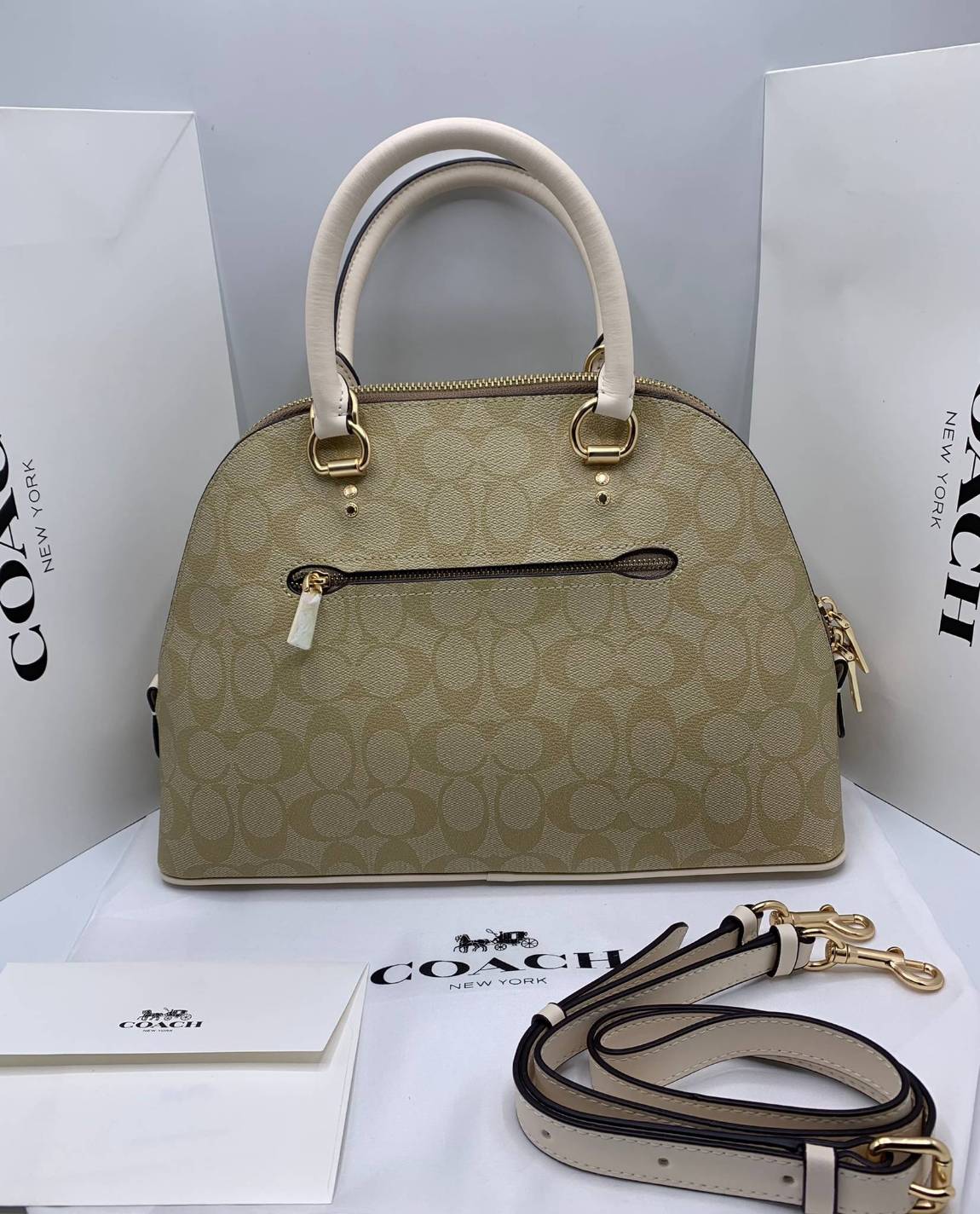 Coach KATY SATCHEL IN SIGNATURE CANVAS (COACH 2558)