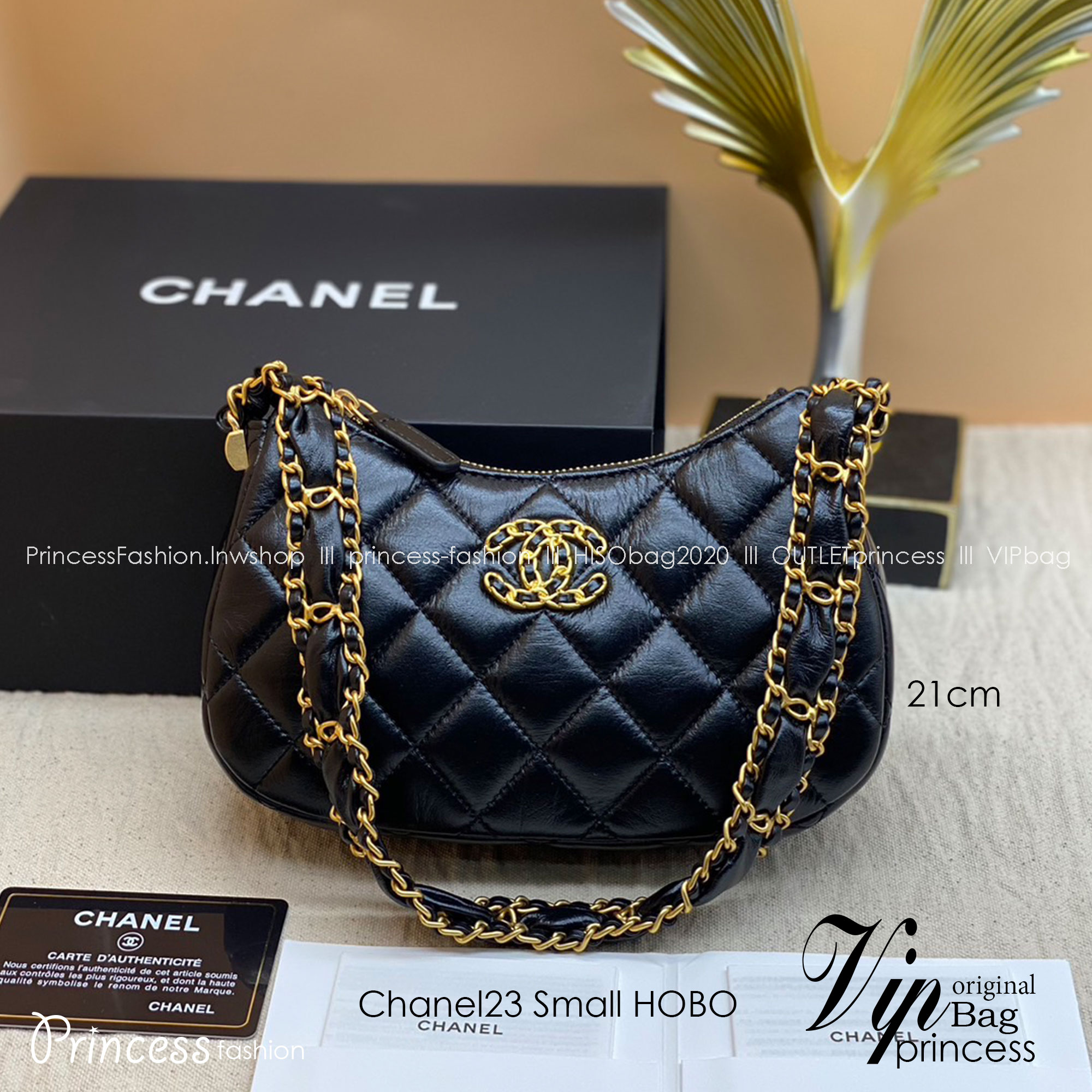 CHANEL 23K HOBO Medium 25cm ออริสลับแท้ ใช้งานต่างประเทศได้ งานเกรดหนังสวย อะไหล่ทองสวยหรู กระเป๋าสะพายทรงโฮโบ มี 2 ขนาดกำลังสวย ดีไซน์ใหม่ 2023