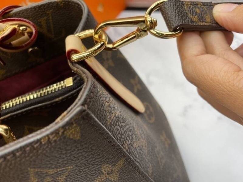 VIP 】หนังแท้ LOUIS VUITTON Montaigne BB M41055