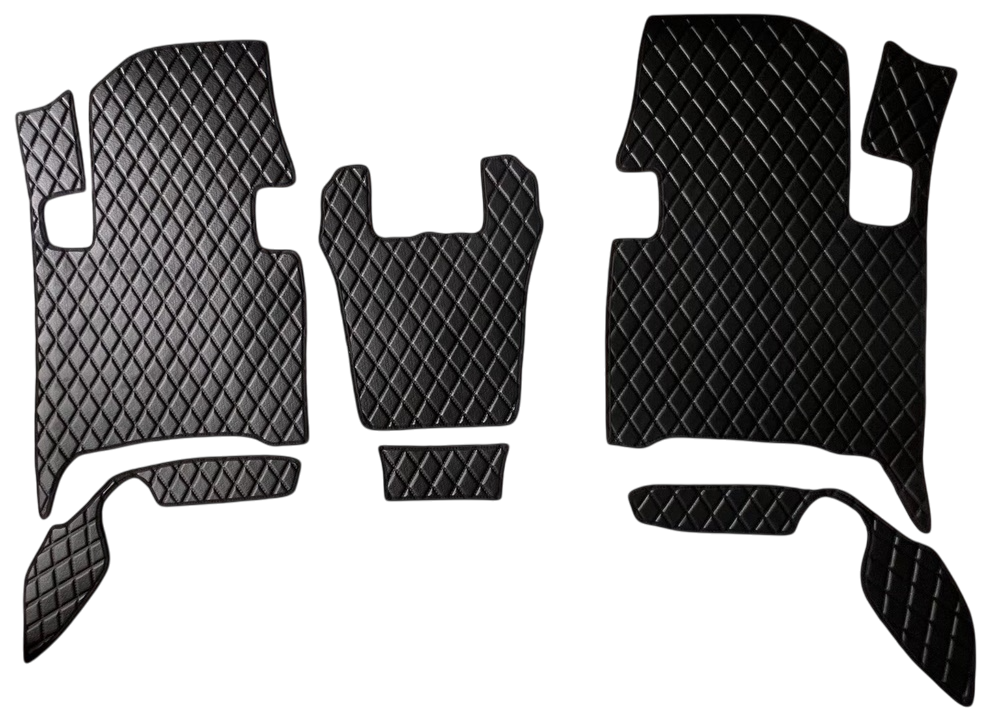 ยางปูพื้นรถยนต์ TOYOTA INNOVA CRYSTA ลายไดมอนด์ สีดำ เต็มคัน (พร้อมส่ง)