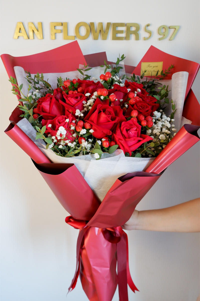 ช่อดอกไม้ ช่อกุหลาบแดง