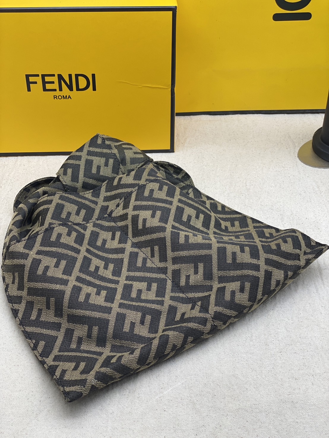 FENDI Shopper Brown FF jacquard bag กระเป๋าทรงช็อปเปอร์ลายโมโนแกรม 🧡 เกรดออริจินอล 1:1 สลับแท้ ใช้งานต่างประเทศได้