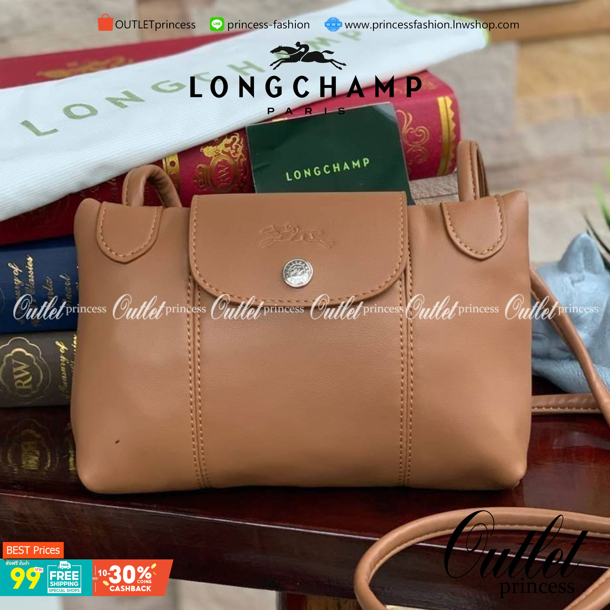 Longchamp Le Pliage Cuir Crossbody Bag อีกหนึ่งคอลเลคชั่น Le Pliage Cuir หนึ่งในตระกูลกระเป๋าสุดไอคอนิกจากแบรนด์ Longchamp และจัดการปรับดีไซน์ให้มีขนาดเล็กลงในทรงcrossbody กะทัดรัดสะพายแล้วคล่องตัว ด้วยดีไซน์ที่ดูเป็นเอกลักษณ์การใช้งานช่องหลักที่ซิปด้านหล