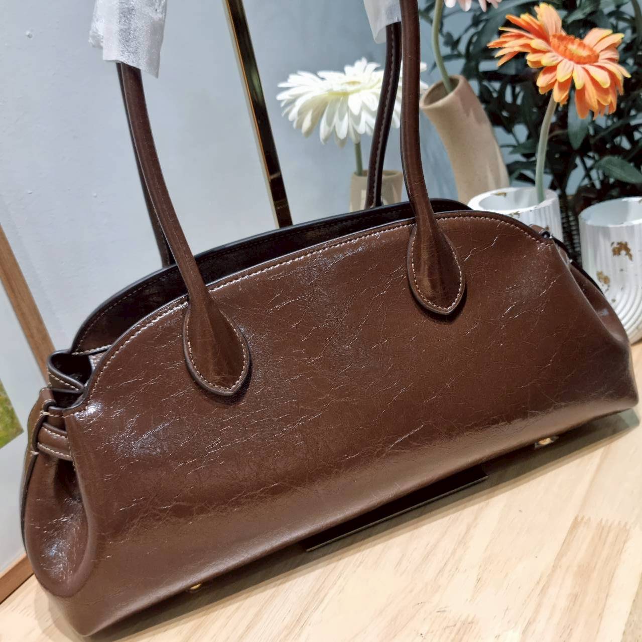 ORI หนังแท้ | Coach Empire carryall bag กระเป๋าสะพายทรงโฮโบ รุ่นใหม่ล่าสุดมาแรงมากๆ จึ้งสุดๆ ดีไซน์เฉี่ยว เก๋ สะพายไปคาเฟ่ ไปเที่ยวถ่ายรูปสวยๆ คือเหมาะสุดๆ
