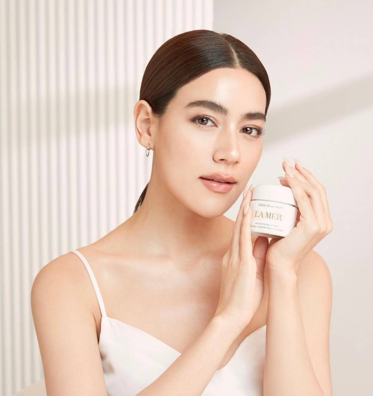 Cartier JUSTE UN CLOU EARRINGS ต่างหูตะปูคาเทียร์ เกรดออริจินิล ปั้มทุกจุด วัสดุคุณภาพดี ไม่ลอกไม่ดำ พร้อมกล่องหนาตามแบบปั้มลายแบรนด์ ภาพสินค้าถ่ายจากงานขายจริง ใช้งานต่างประเทศได้