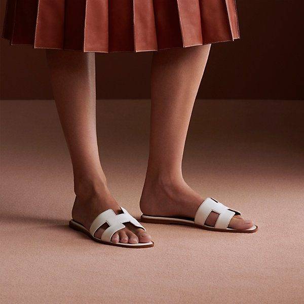 HERMES ORAN SANDAL แตะสวม สวย เก๋ งานชนช้อป ขายดีตลอดกาล แมทส์ชุดง่าย น้ำหนักเบา
