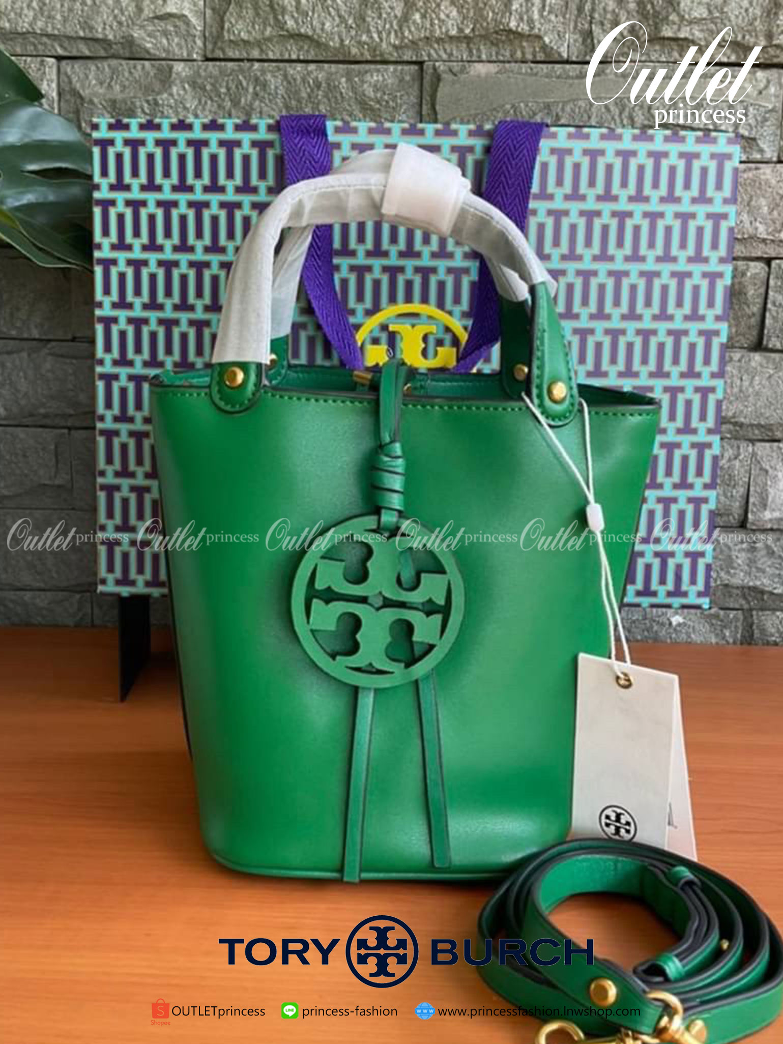 TORY BURCH LEATHER BUCKET BAG MILLER MINI BAG รุ่น 55222 กระเป๋าสะพาย Crossbody ทรงถังสวยสุดฮิต เป็นรูปทรงใหม่