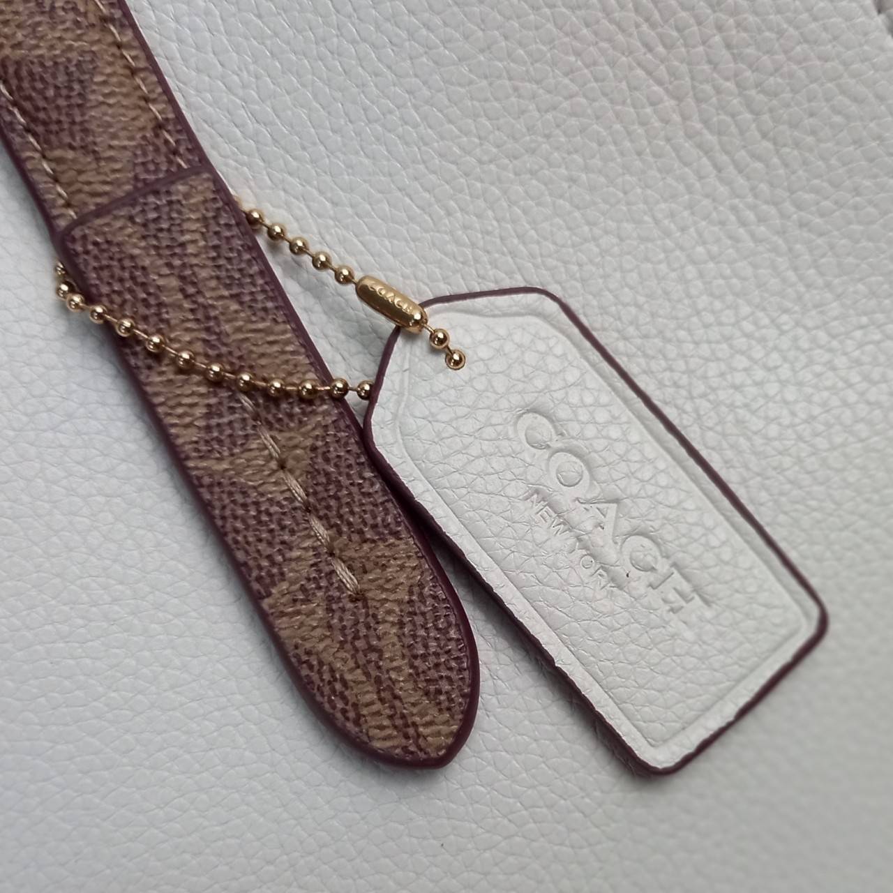 COACH CHARLIE CARRYALL IN SIGNATURE CANVAS (31210) ðšāđāļĢāļĩāļĒāļāļŦāļĢāļđ āļāļĨāļēāļŠāļŠāļīāļ//āļāļĢāļ°āđāļāđāļēāļāļ·āļ āļāļĢāļ°āđāļāđāļēāļŠāļ°āļāļēāļĒ āļāļĢāļ TOTE āļŠāļļāļāļŦāļĢāļđāļŦāļĢāļē āļāļĩāđāļāļāđāđāļāđ āđāļĄāđāļāļģāđāļ// āļ§āļąāļŠāļāļļāđāļāļāļ§āļēāļŠ āļāļŠāļĄāļŦāļāļąāļāđāļāđāļāļļāļāļ āļēāļāđāļĒāļĩāđāļĒāļĄ āļĢāļđāļāļāļĢāļāđāļāļāđāļāđāļ āļĨāļēāļĒ SIGNATURE āļŠāļ§āļĒāļĄāļēāļ// āļāđāļēāļāđāļāļĄāļĩ 2 āļāđāļāļāđāļĨāđāļāļāļ§āđāļēāļ āđāļĨāļ°āļāļĩāļ 1 āļāđāļāļāļāļīāļāļ