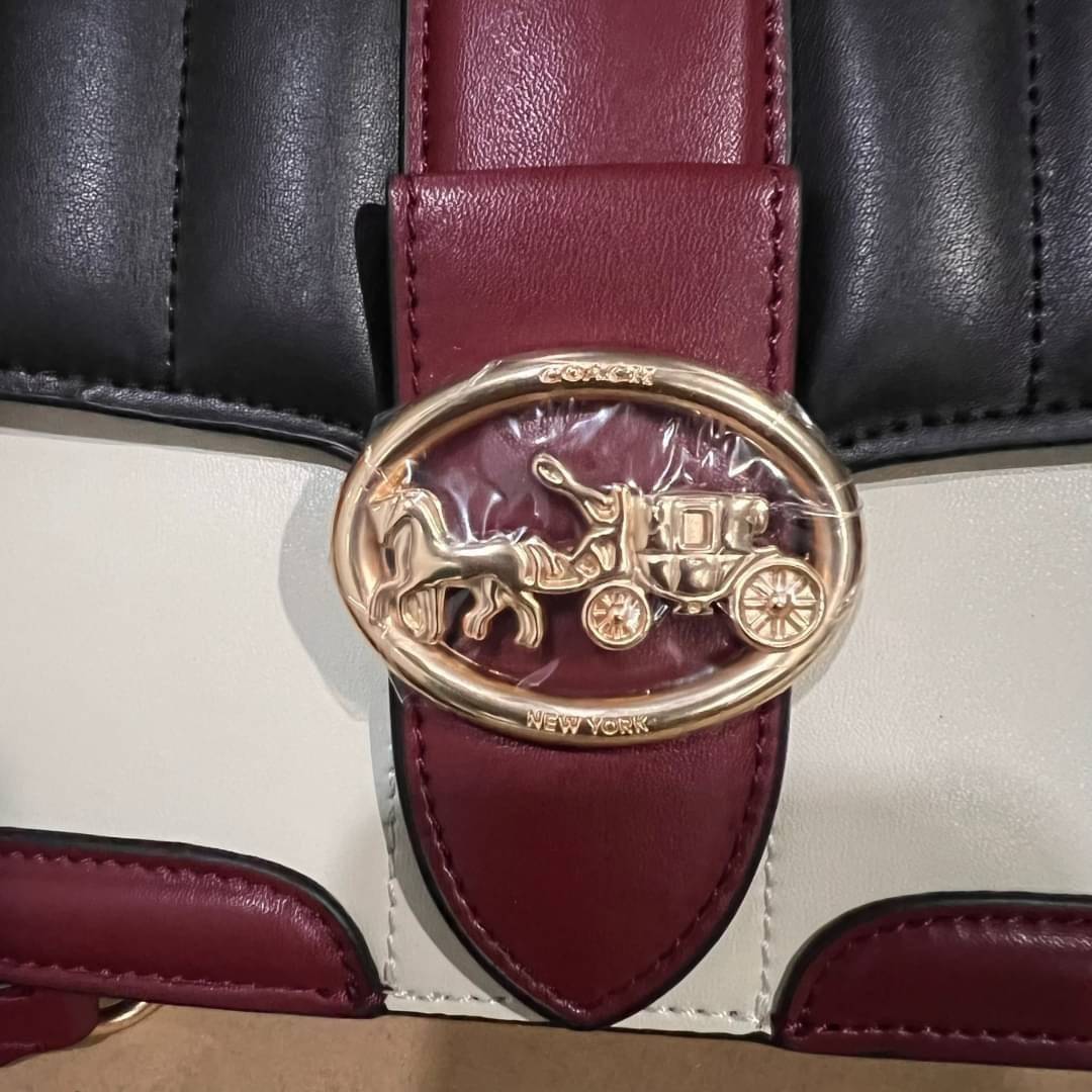 COACH SMALL GEORGIE TOP HANDLE IN BLOCKED SIGNATURE CANVAS ((6504//0468//6192//6015)) compact body portable shoulder bag 🌈ห้ามพลาด รุ่นแนะนำค่าา! พร้อมส่งทันที! กระเป๋าหิ้ว//สะพายข้างได้ วัสดุหนังแท้ 🔺หนึ่งใบทำลายหนังผสมกัน3แบบได้ลงตัวสวยง