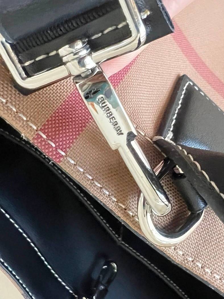 BURBERRY BORSA TOTE BAG / BURBERRY VINTAGE CHECK CANVAS TOTE BAG / BURBERRY FRAGRANCES MONOGRAM TOTE BAG กระเป๋าทรงโท้ทใบใหญ่