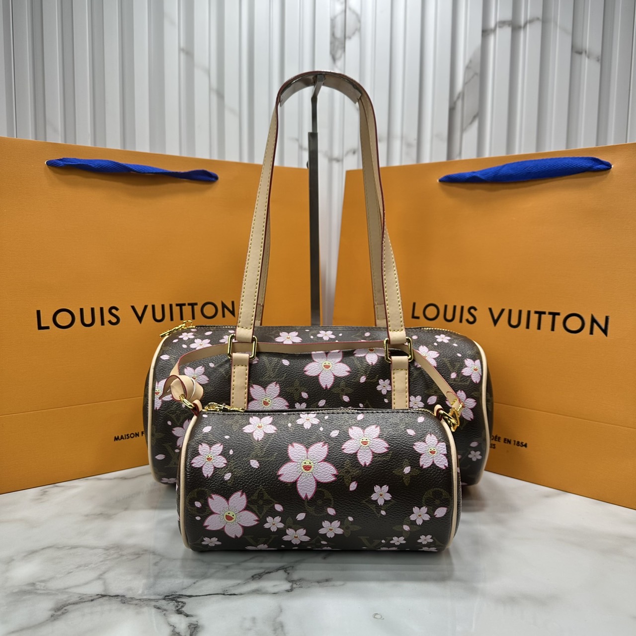 RI หนังแท้ | คอลใหม่ดอกไม้แสนหวาน LV x TM Papillon Cherry Blossom bag / lv capsule กระเป๋าสะพายทรงใหม่ มาในเซ็ท 2 ใบสุดคุ้ม ดีไซน์คลาสสิครุ่นสุดปัง