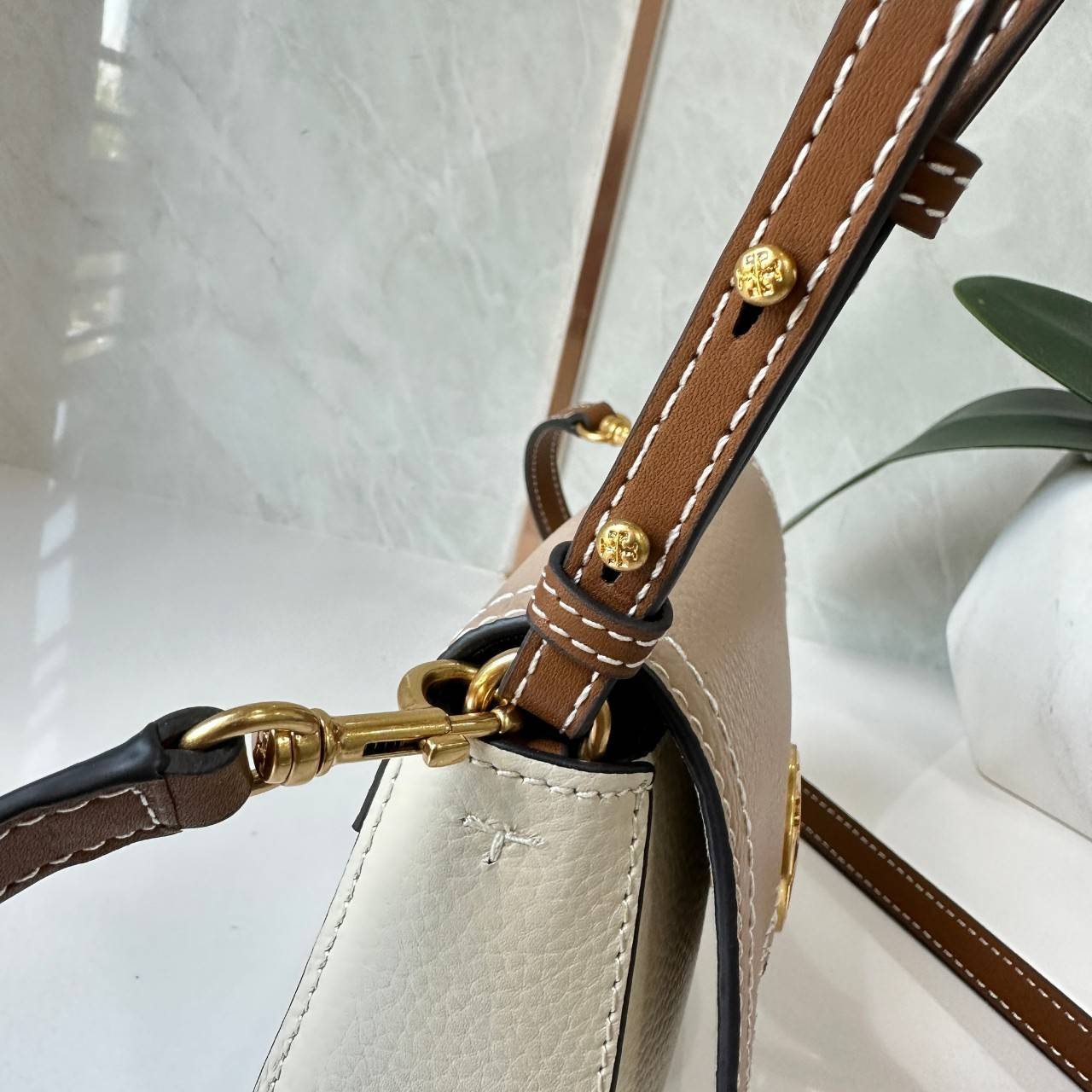 MINI พร้อมส่ง 2 สี TORY BURCH FELIX MINI CROSSBODY BAG กระเป๋าสะพาย เกรดท็อปออริ เกรดดีสุด สลับแท้ 1:1