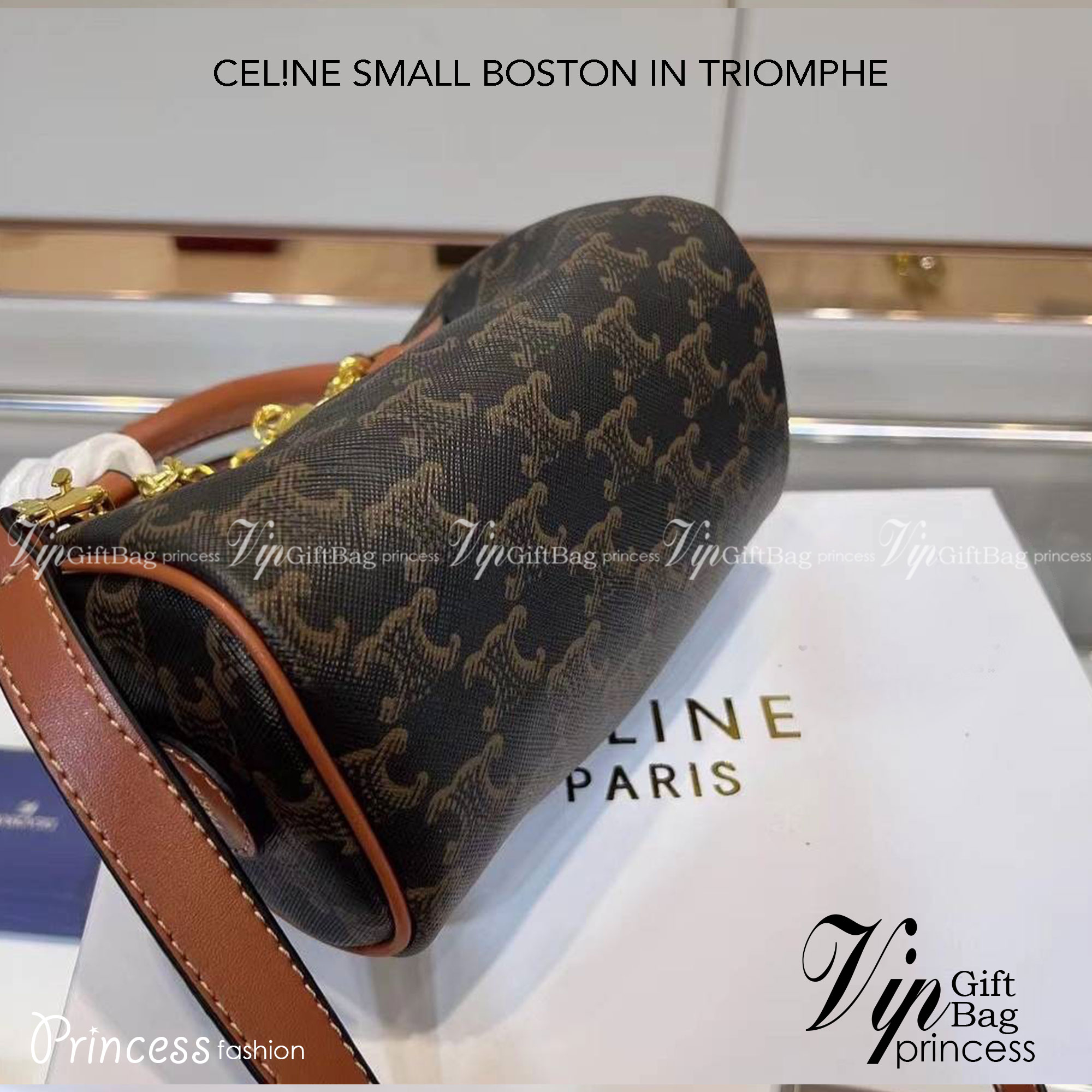 CELINE MINI BOSTON IN TRIOMPHE CANVAS / CELINE MINI CROSSBODY BAG VIP วัสดุแคนวาสหนังสวยอยู่ทรง ดีไซน์ยอดนิยมทรง Speedy ประดับสร้อย สายโซ่สีทองหรูเปิดปิดด้วยซิปคู่แบรนด์