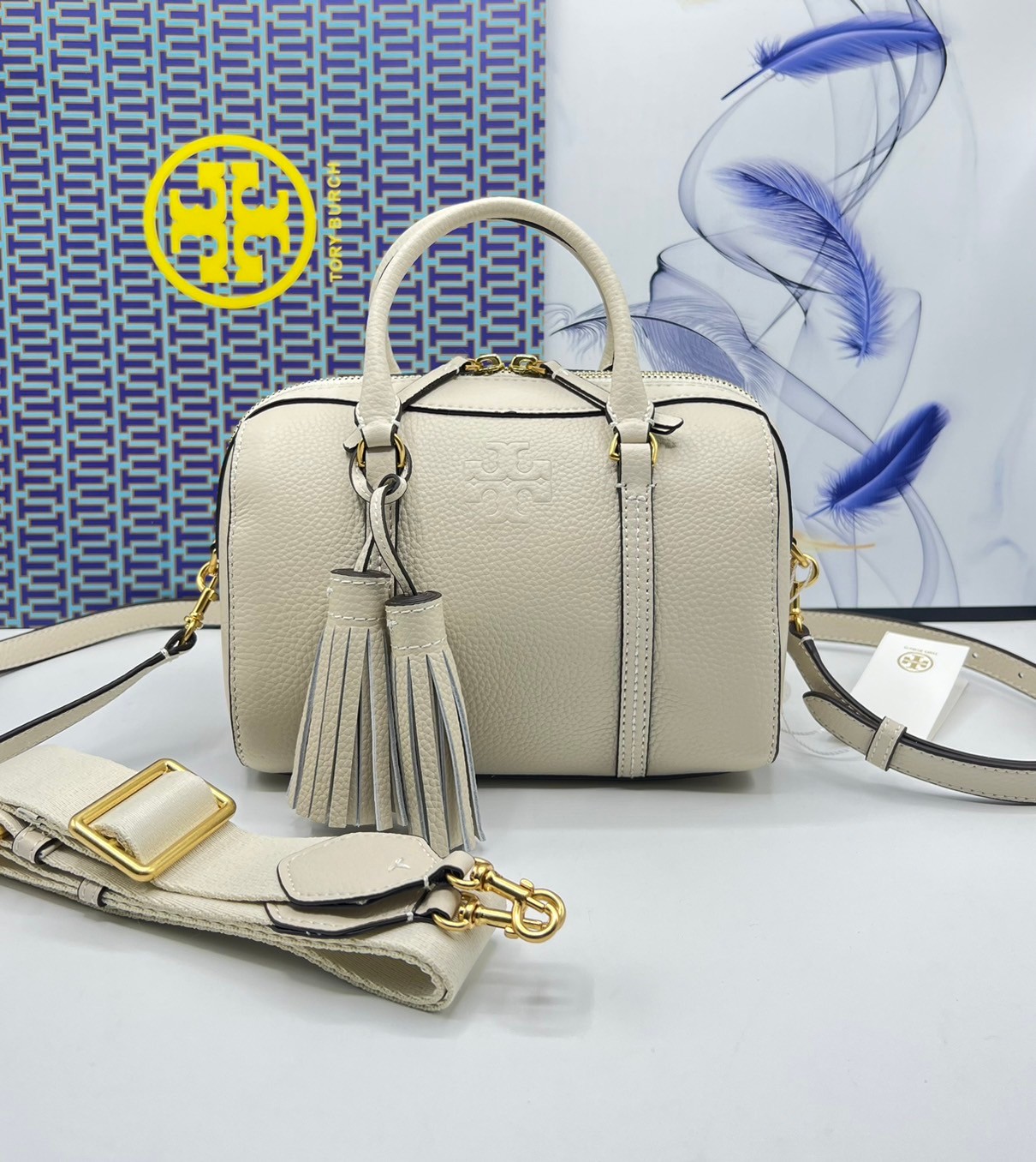 Tory Burch Thea Mini Web Satchel Crossbody Bag / Tory keepall พร้อมส่ง กระเป๋าสะพายทรงหมอนขนาดกลางกำลังน่ารัก เกรดท็อปออริจินอล