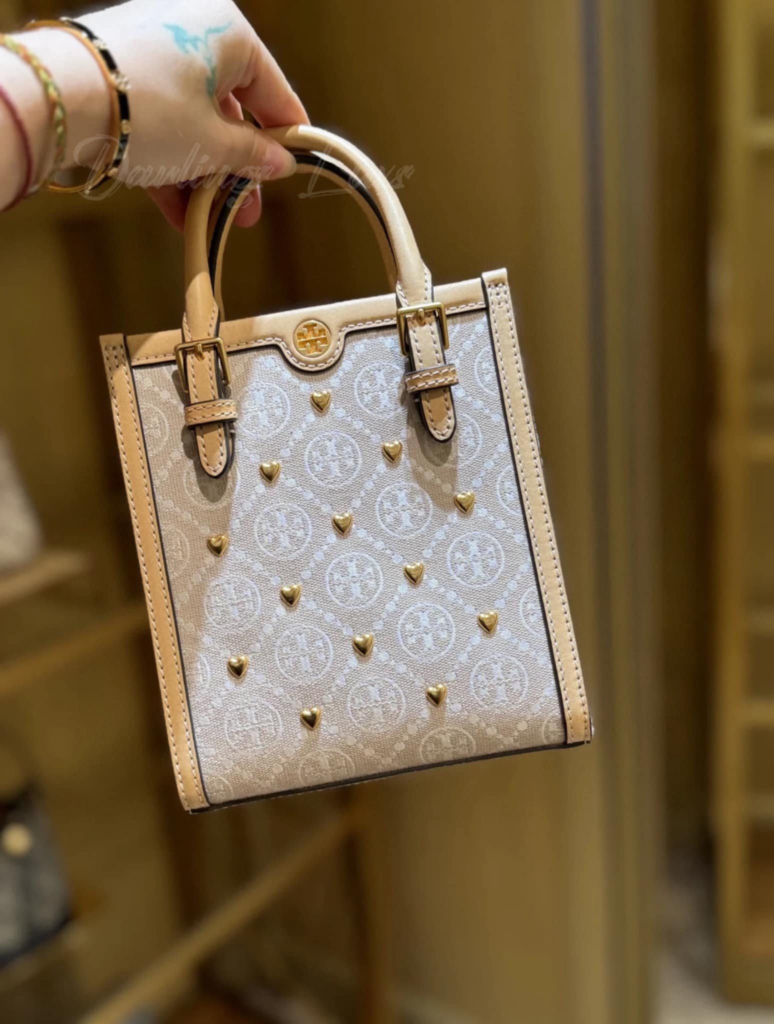 TORY BURCH Mini T Monogram Tote ivory multi heart shape / Tory Mini Tote Bag กระเป๋าทรงโท้ทมินิแต่งหัวใจสีทองสวยหรู น่ารักรุ่นใหม่ล่าสุด เกรดท็อปออริ เทียบแท้ 1:1 เกรดดีสุด ใช้งานต่างประเทศได้
