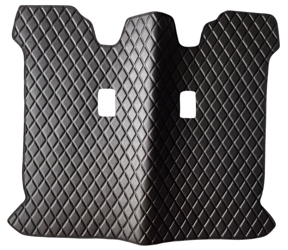 ยางปูพื้นรถยนต์ TOYOTA INNOVA CRYSTA ลายไดมอนด์ สีดำ เต็มคัน (พร้อมส่ง)