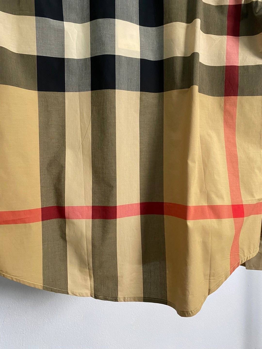 TOP ORI | BURBERRY Shirt งานดีมากๆ งานVIP 1:1 แนะนำให้ต้องมีเป็นเจ้าของ เสื้อเชิ้ตงานแบรนด์เนื้อผ้าอย่างดีงานนำเข้าจากโรงงานเทียบแบรนด์ เกรดท็อปออริจินอล เกรดดีสุด เทียบแท้ พร้อมป้ายแท็ก