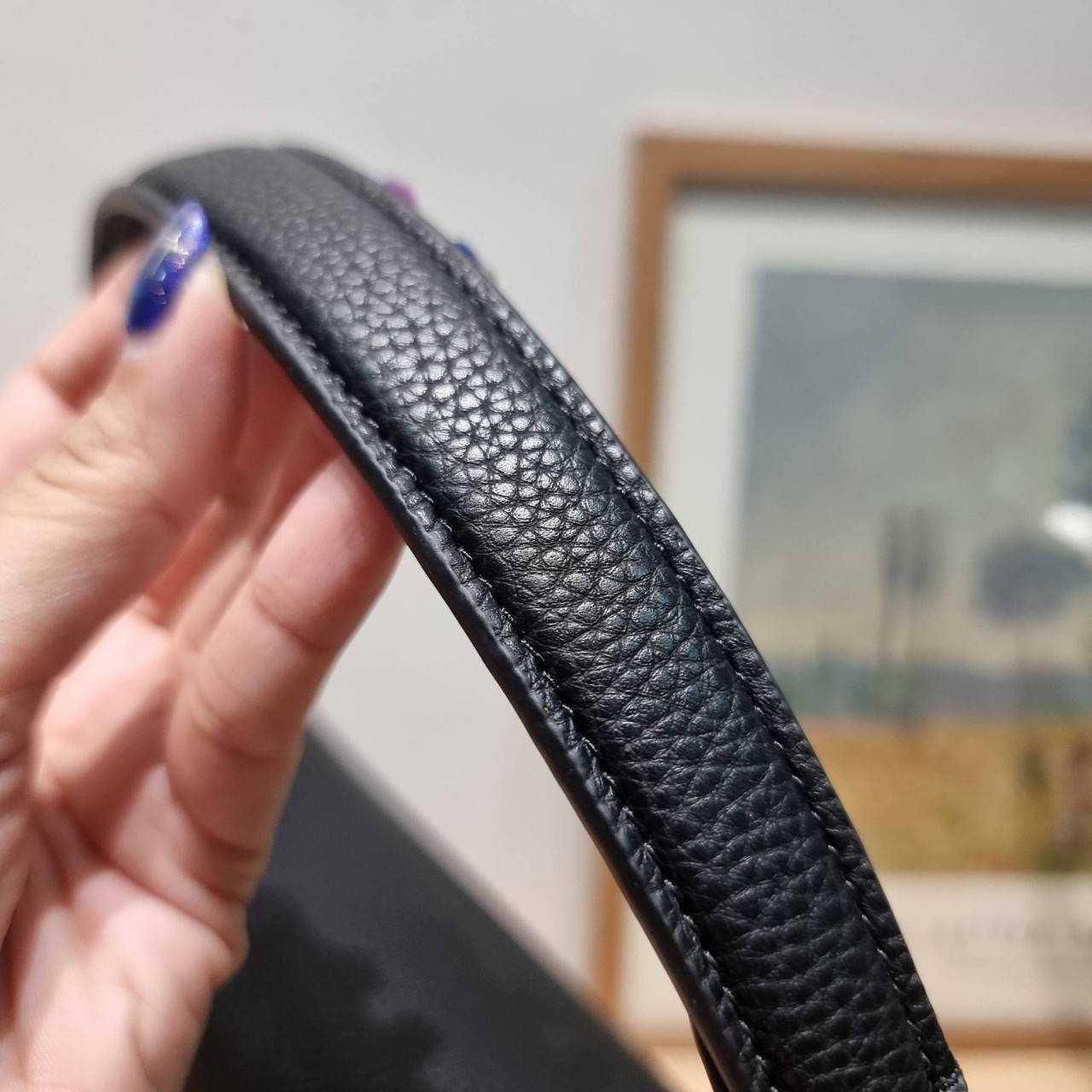 COACH Soft Tabby Messenger In Signature Canvas C8430 CH769 ไอเท็มที่หนุ่มๆต้องไม่พลาด กระเป๋าทรงแมสเซนเจอร์ใบใหญ่กำลังพอดี พร้อมด้วยสายสะพาย 2 เส้น